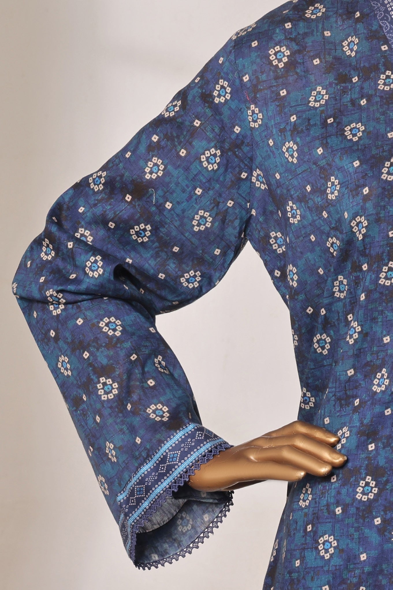 Bin Saeed Lawn 3 Piece Suit BIN209