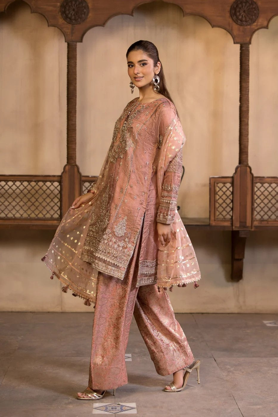 Bin Tayyab Embroidered Farshi Shalwar Wedding Wear BIT01