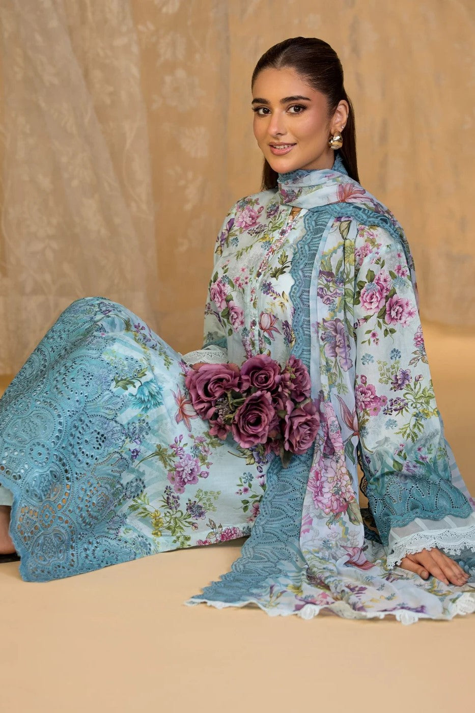 Bin Tayyab Embroidered Lawn 3 Piece Suit BIT02