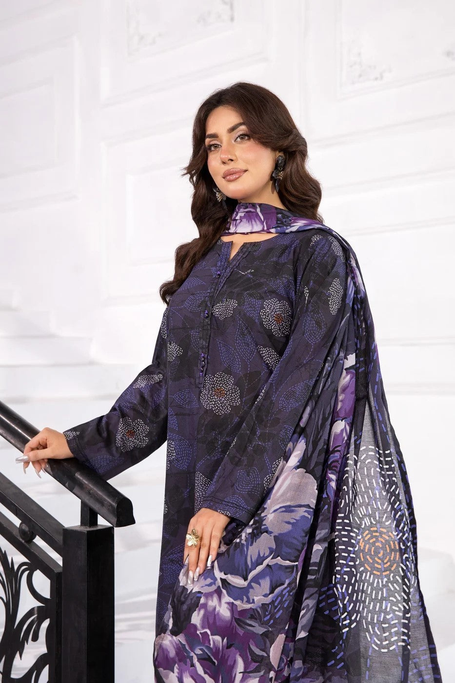 Bin Tayyab Lawn 3 Piece Suit BIT06