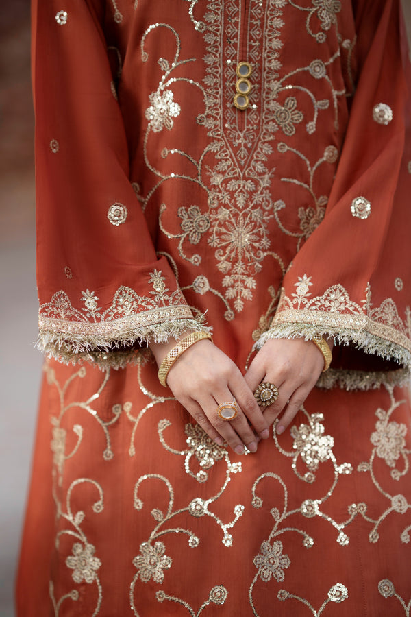 Casual Lite Festive Mehrunisa CAS14