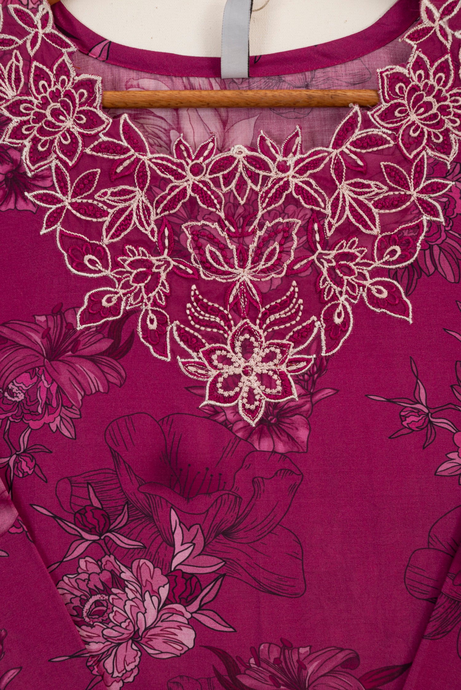 Farasha Lawn Berry Burst 3 Piece Suit FAR06