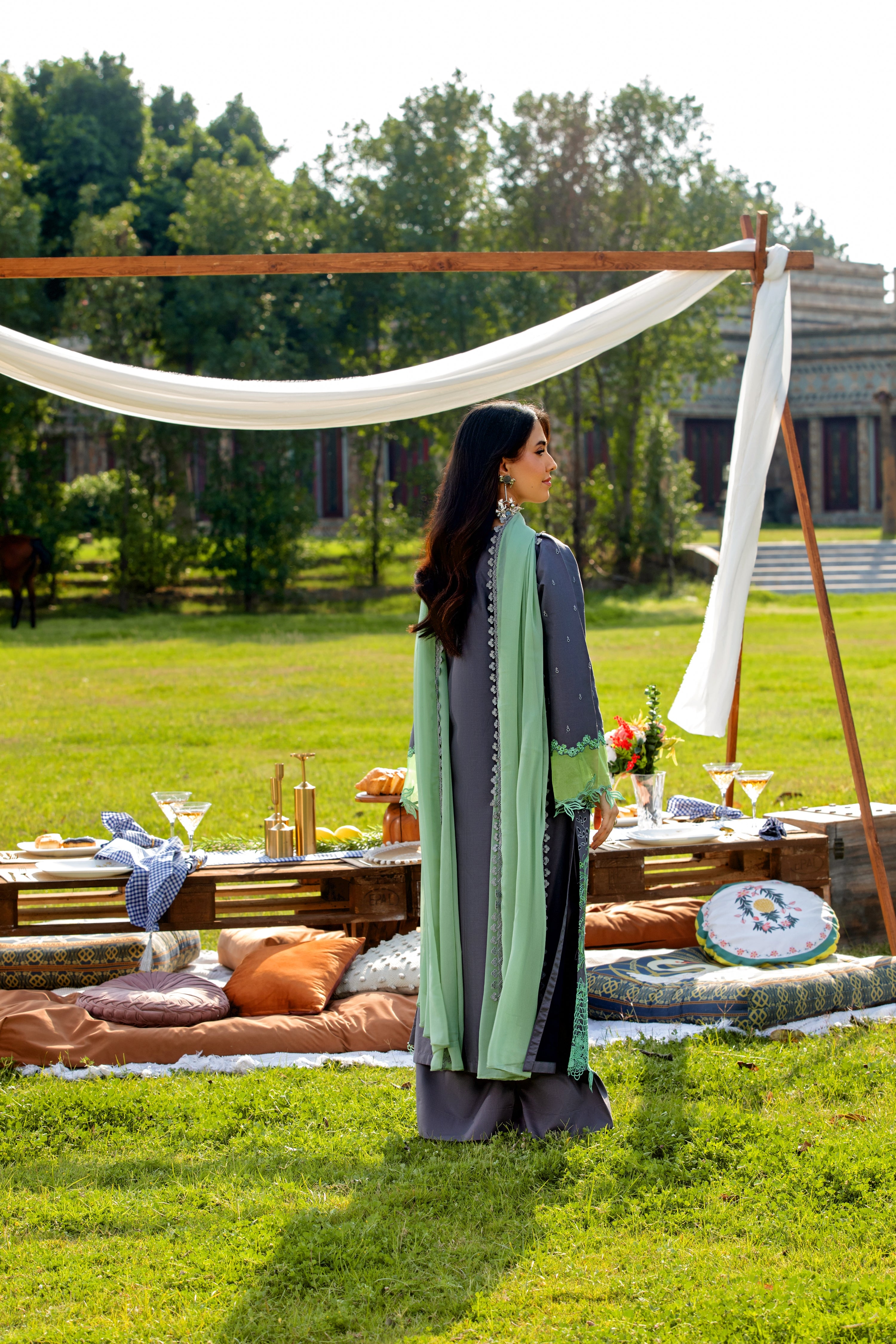 Heeras Embroidered Cambric 3 Piece Suit HEE40