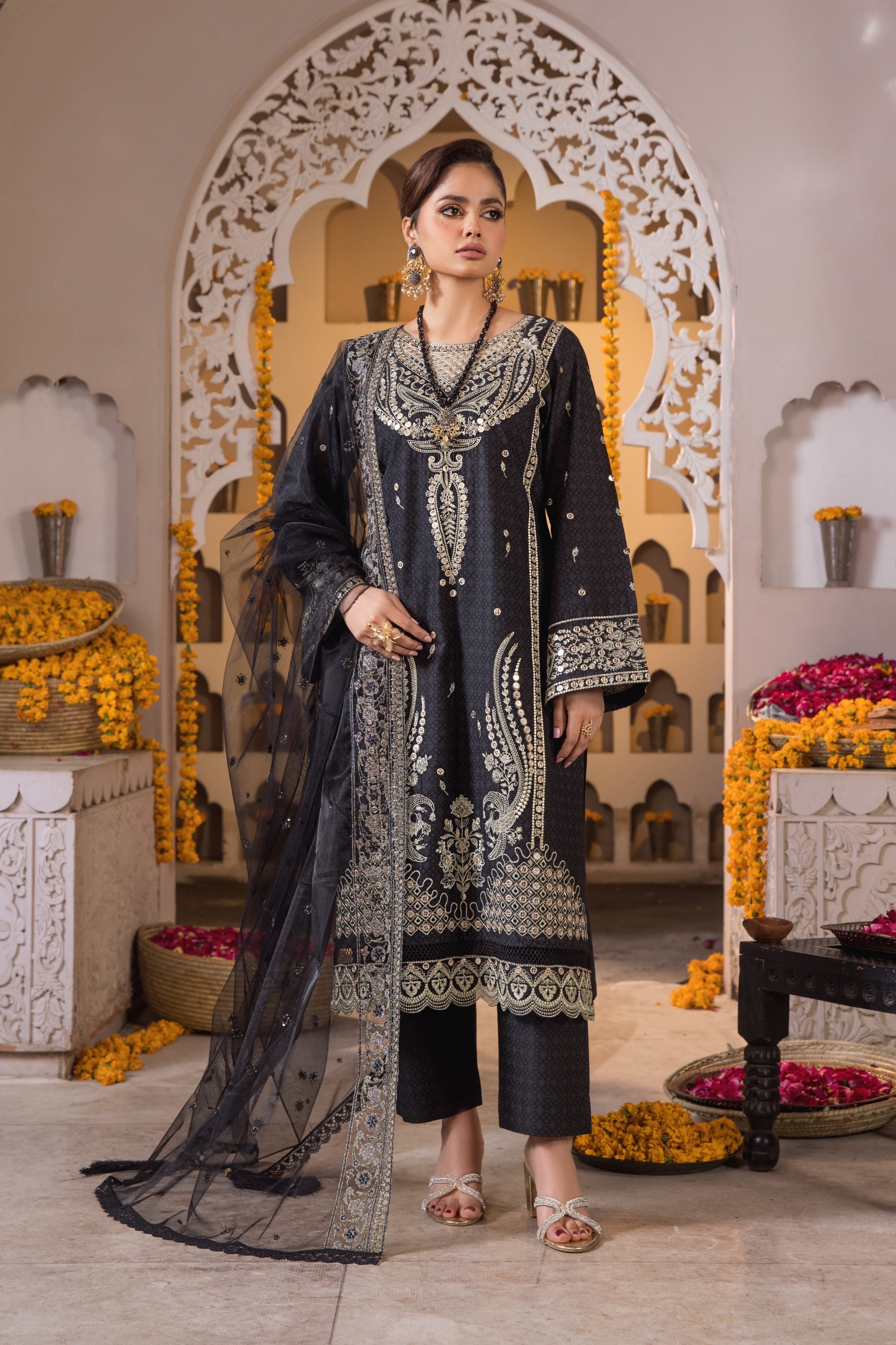 Heeras Embroidered Cambric 3 Piece Suit HEE17