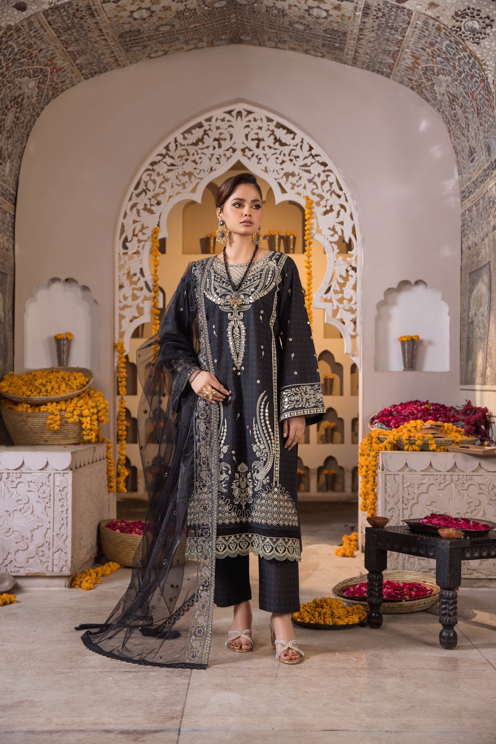 Heeras Embroidered Cambric 3 Piece Suit HEE17