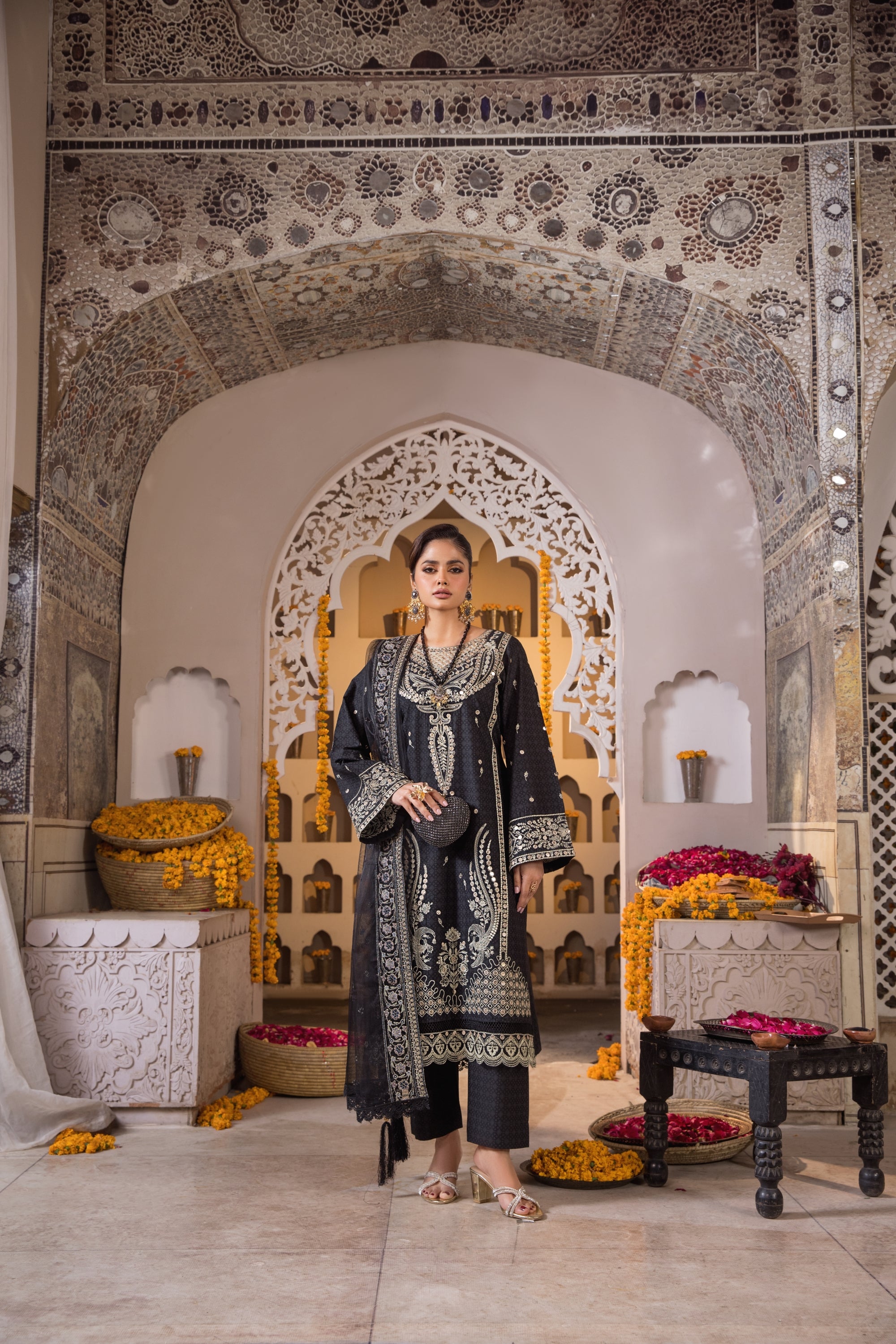 Heeras Embroidered Cambric 3 Piece Suit HEE17