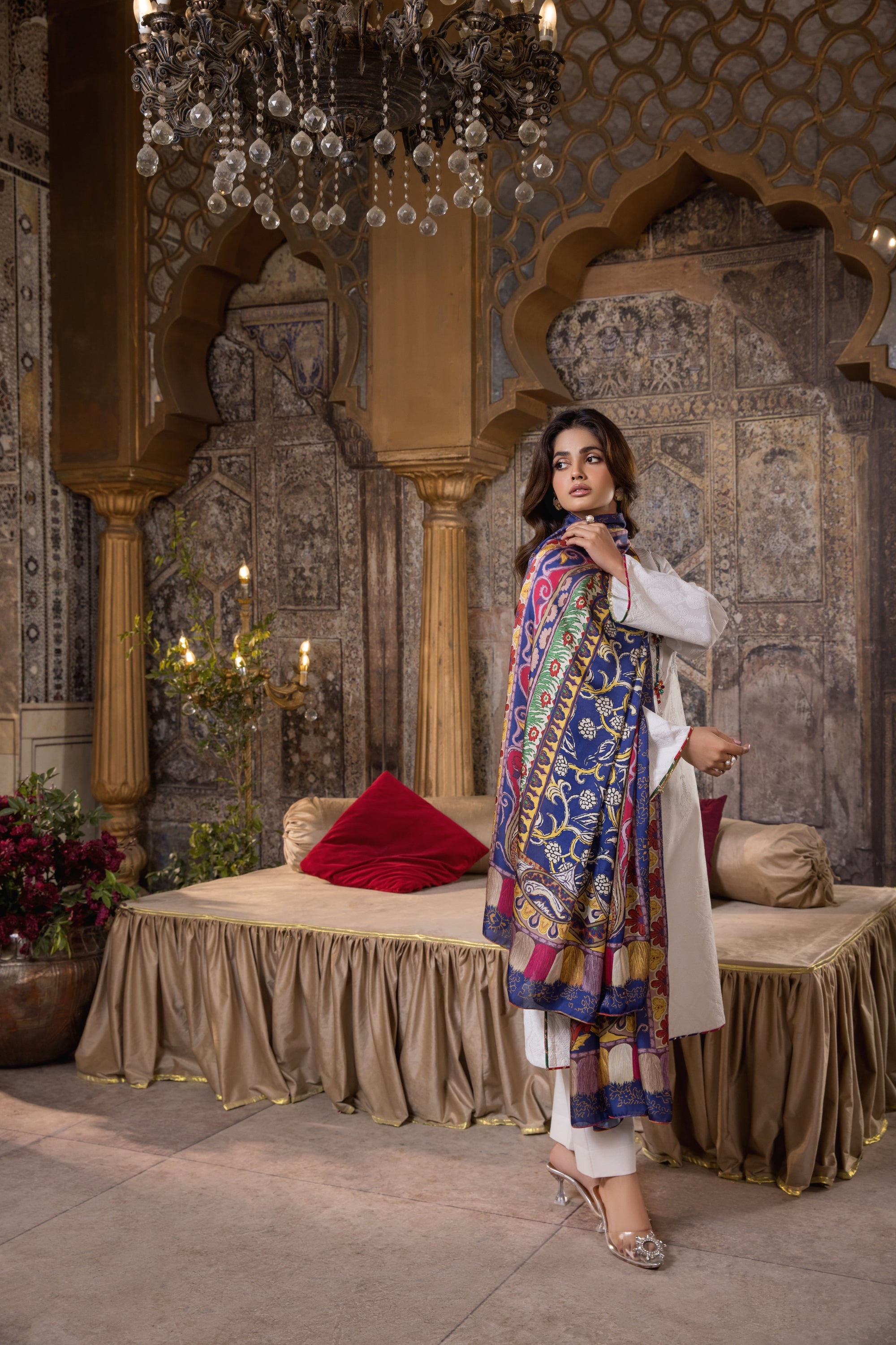 Heeras Embroidered Cambric 3 Piece Suit HEE24