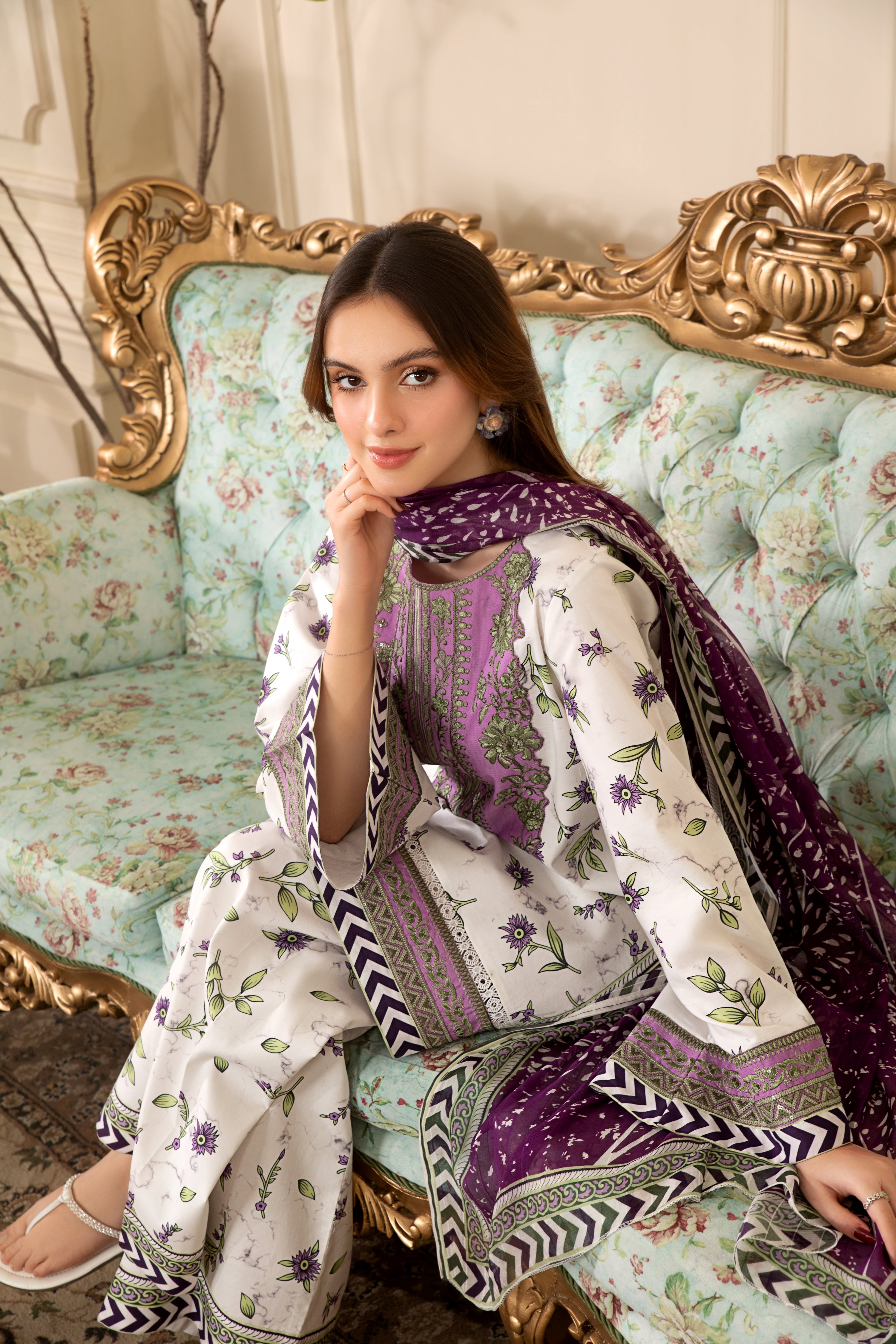 Heeras Embroidered Cambric 3 Piece Suit HEE28