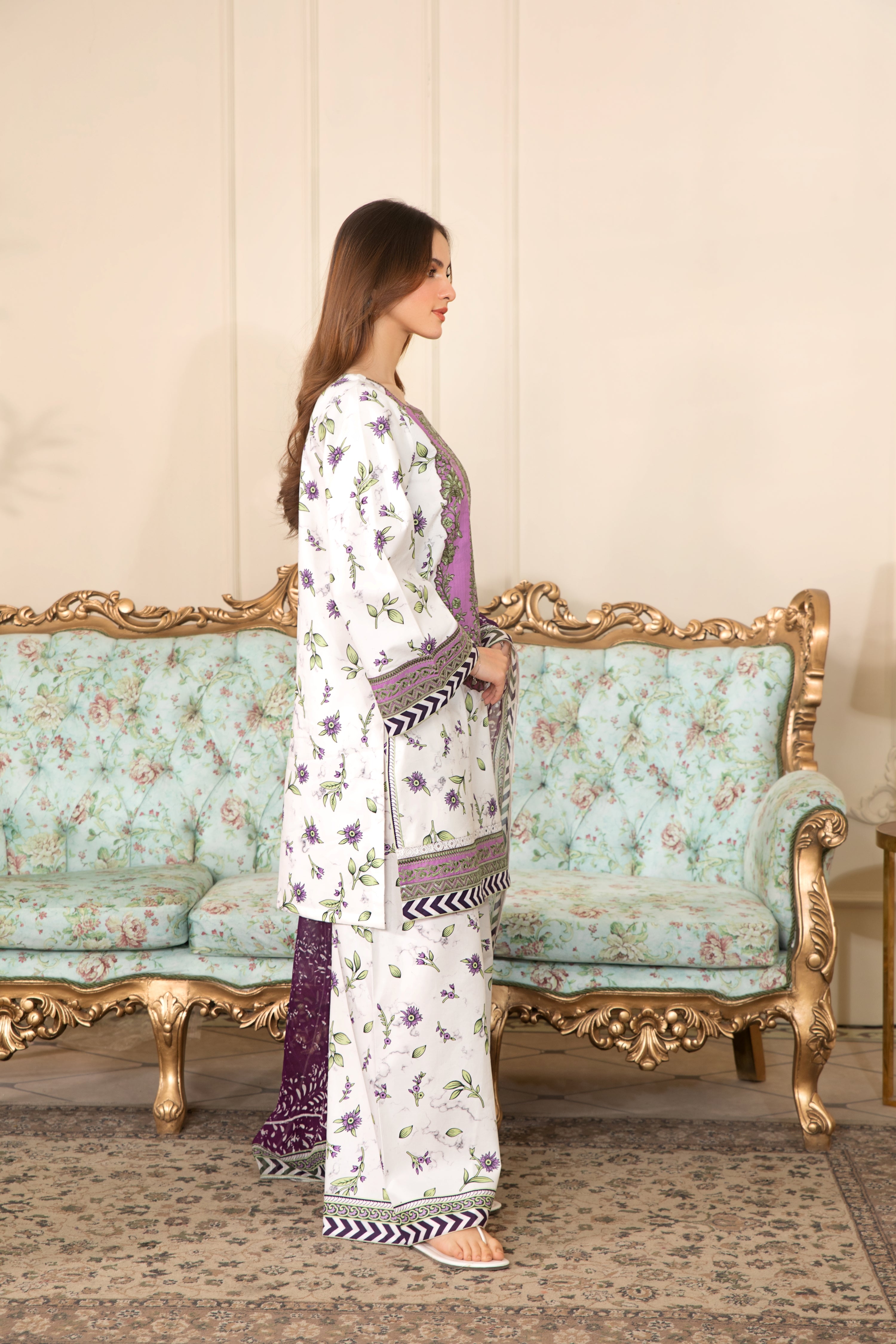 Heeras Embroidered Cambric 3 Piece Suit HEE28