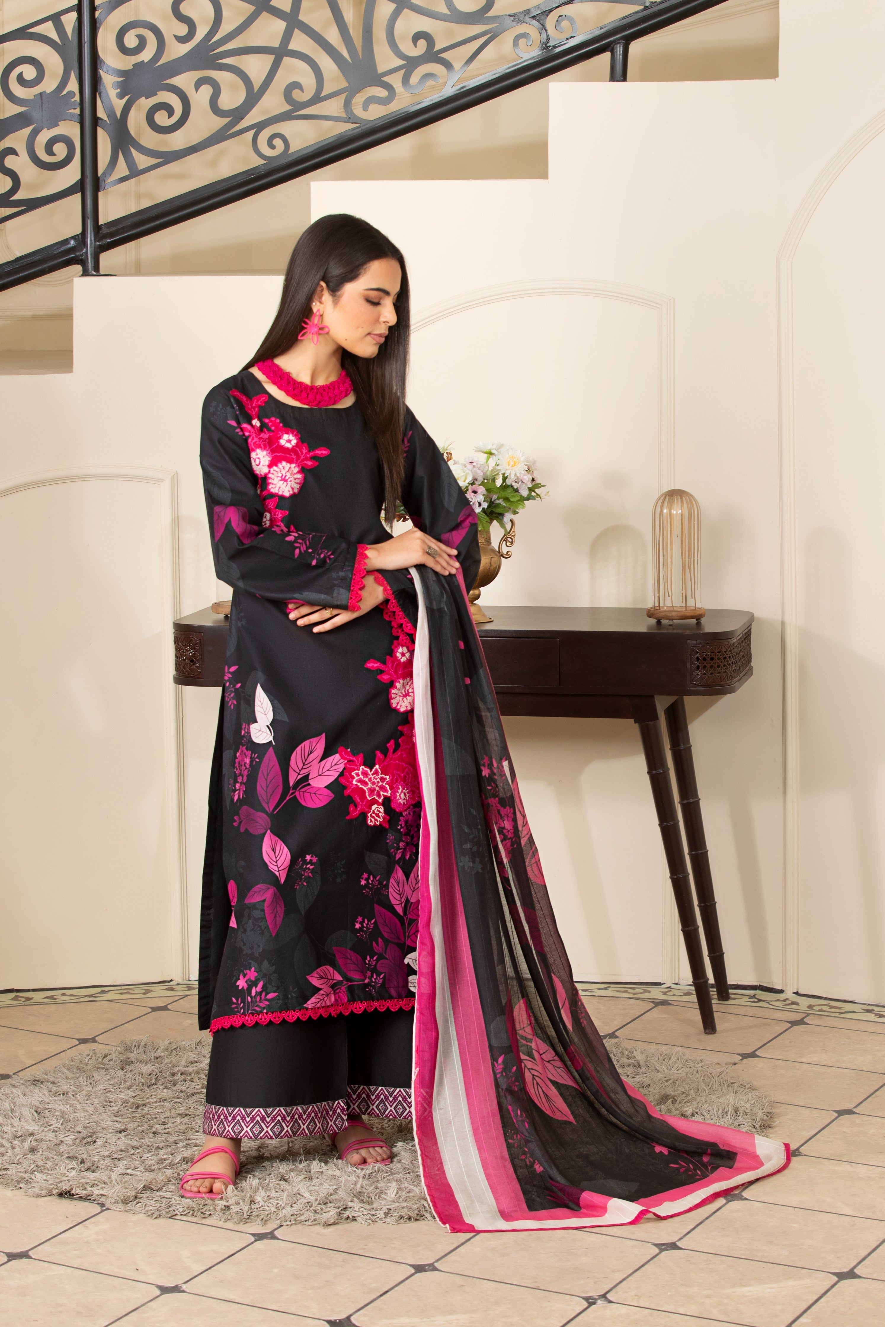 Heeras Embroidered Cambric 3 Piece Suit HEE29