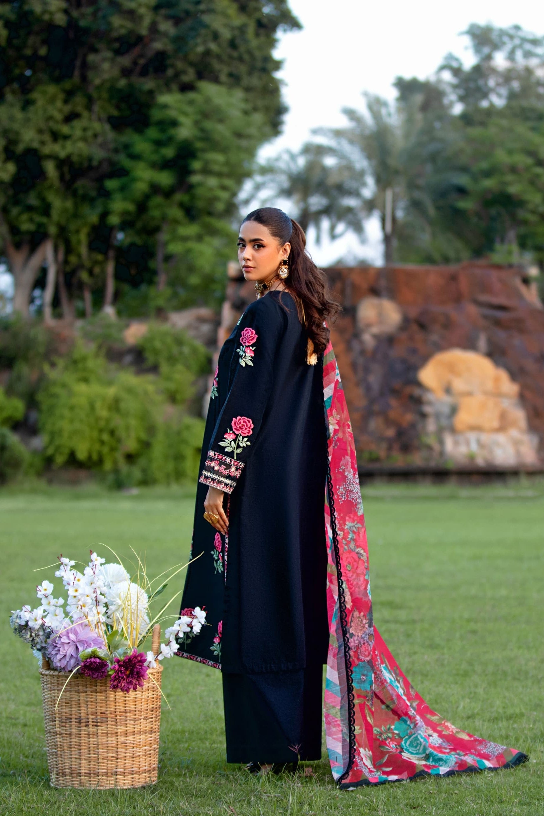 Heeras Embroidered Cambric 3 Piece Suit HEE32