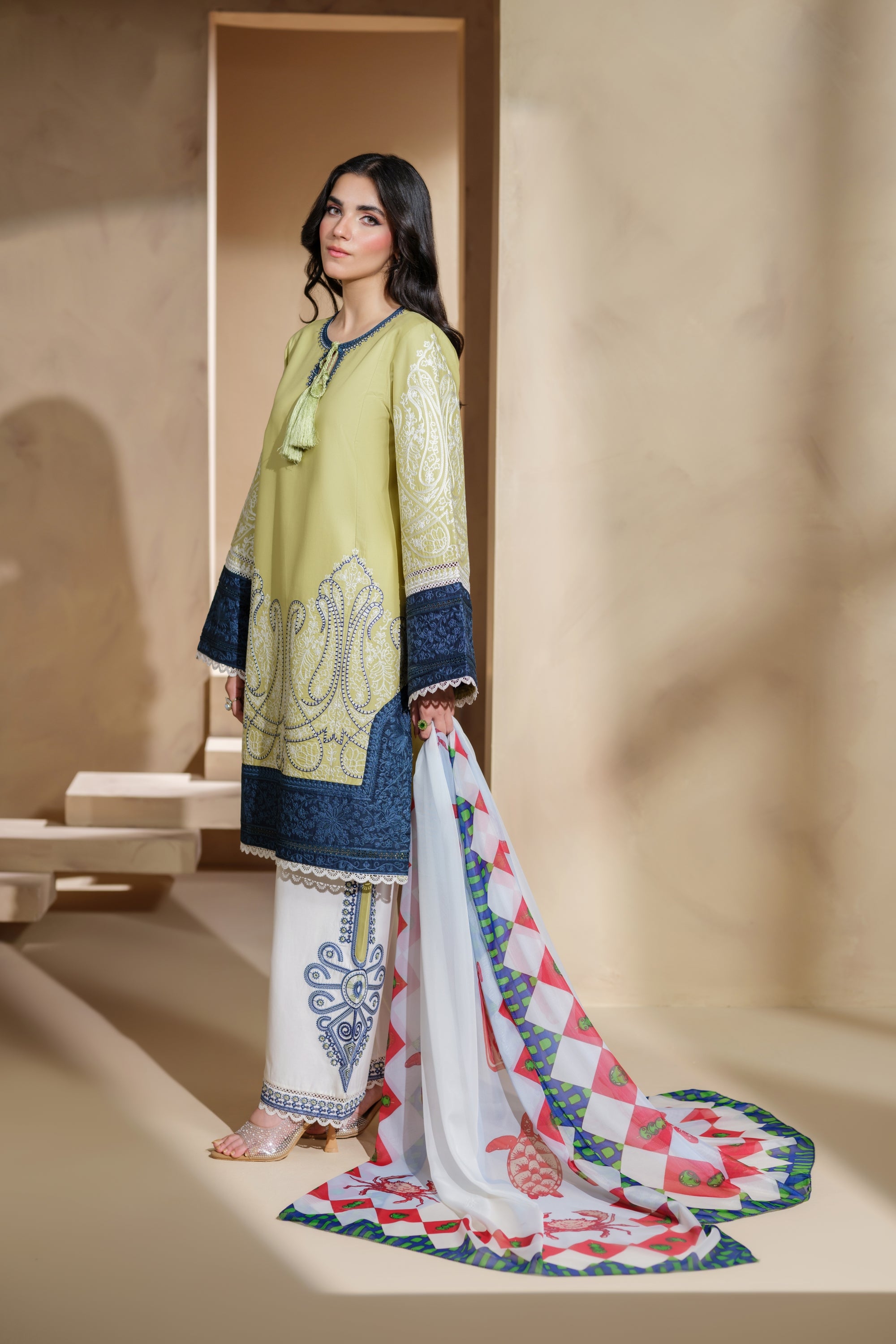 Heeras Embroidered Viscose 3 Piece Suit HEE50
