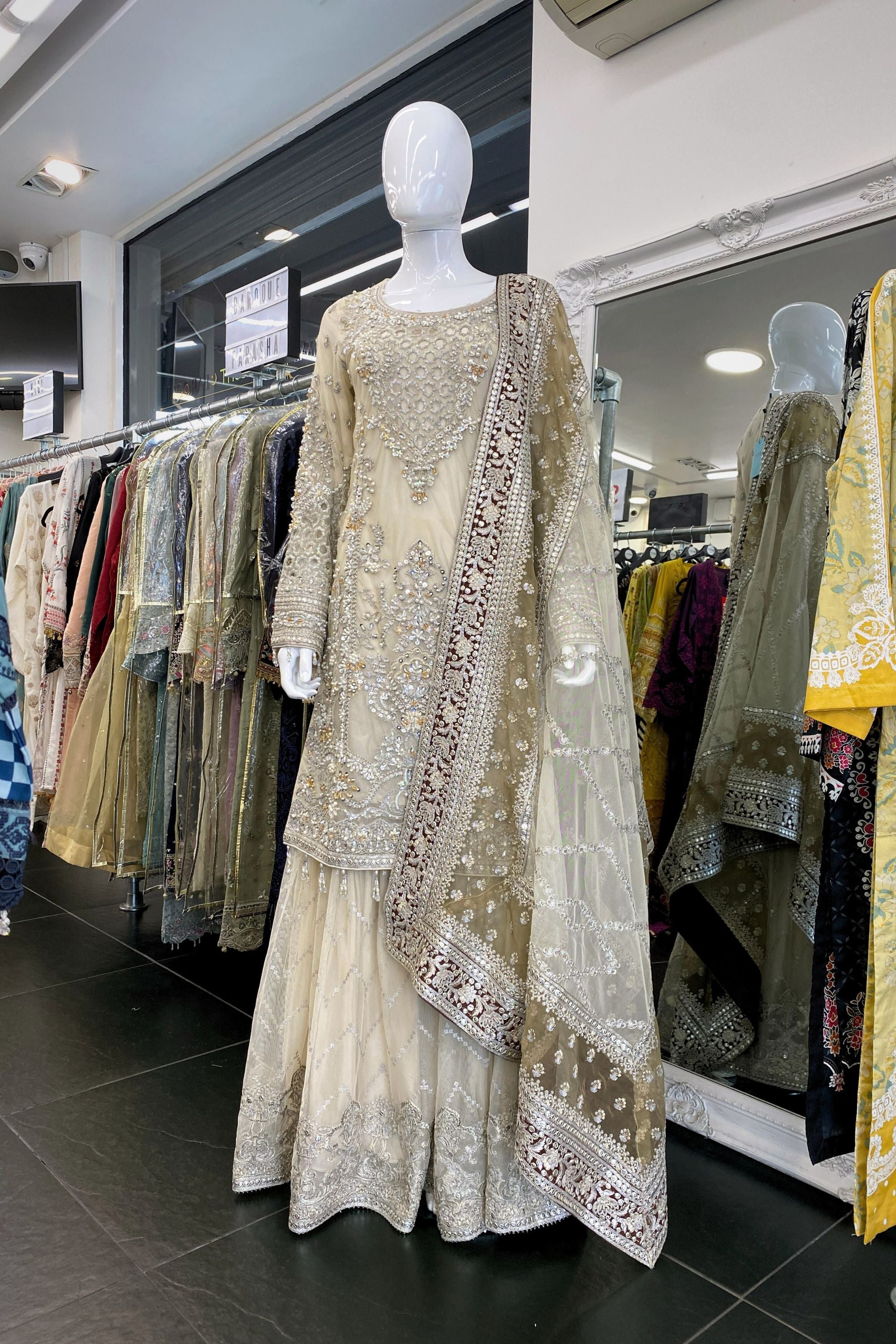 Imrozia Luxury Wedding Wear Gharara IMR250