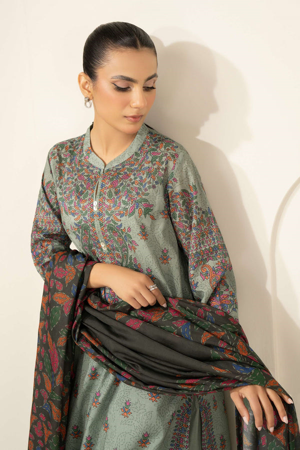 Limelight Lawn 3 Piece Shalwar Kameez Suit LIM385