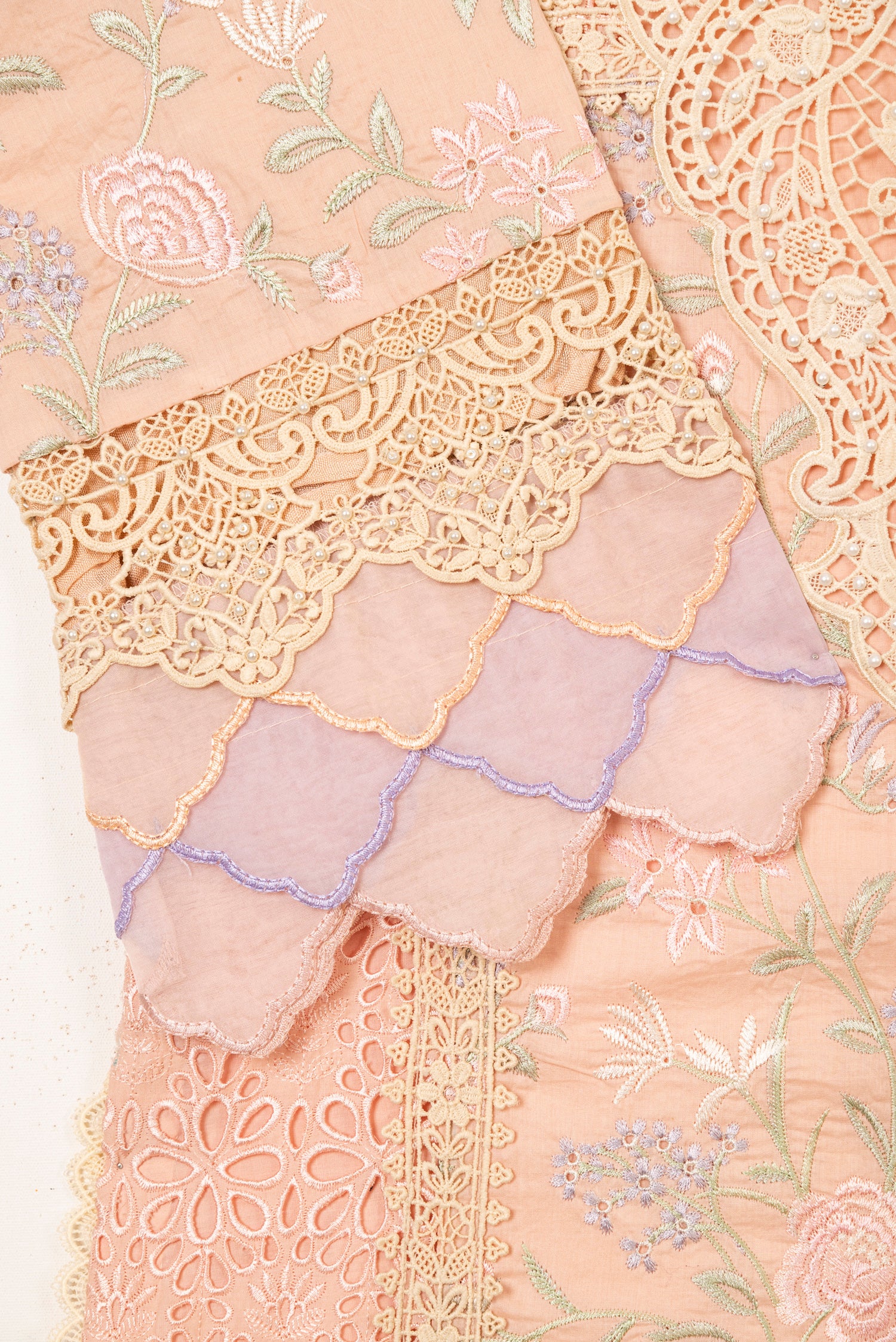 Maria B Luxury Embroidered Lawn 3 Piece Suit MAR164