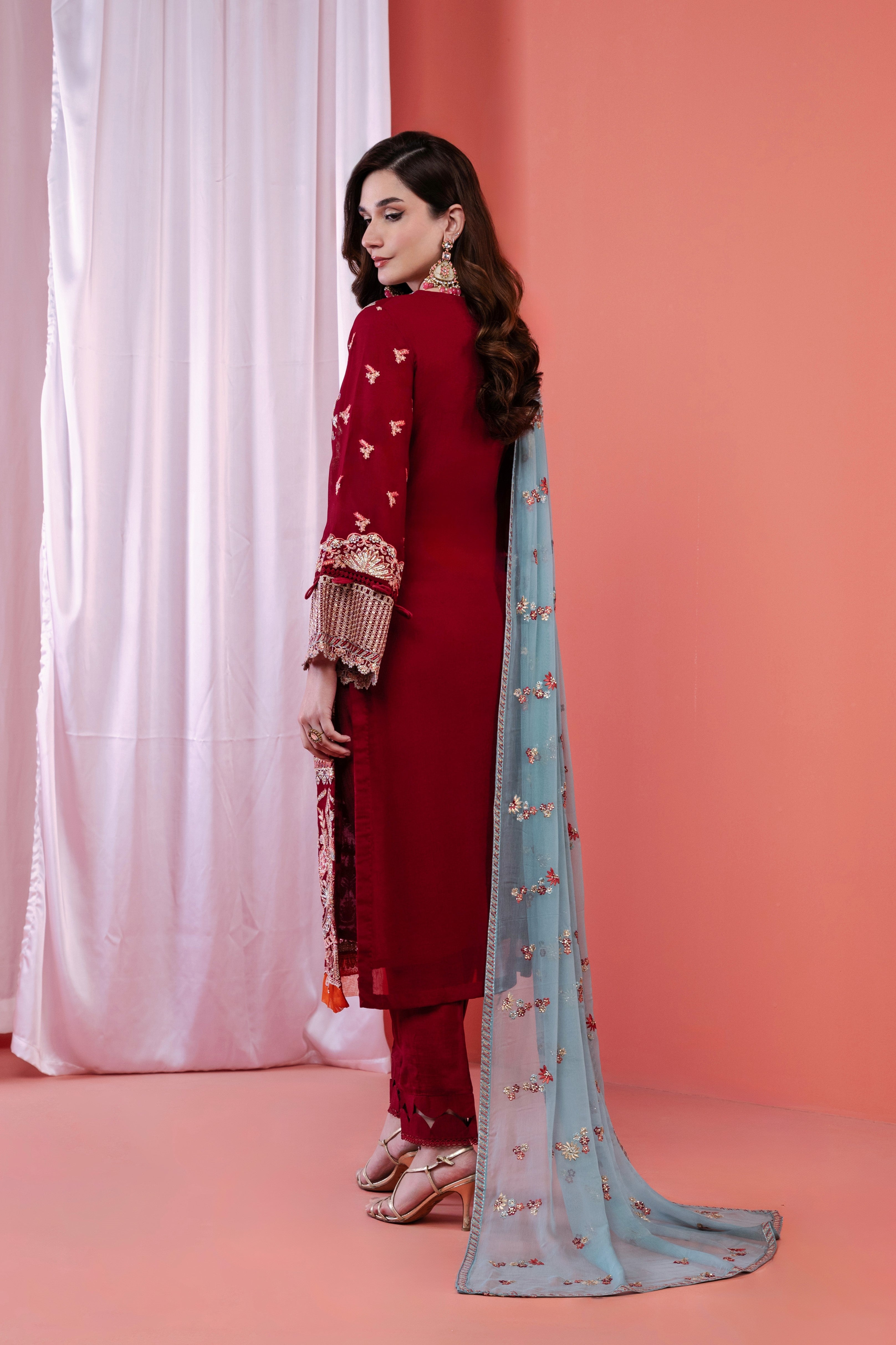 Mihrimah Embroidered Chiffon Wedding Wear MIH84