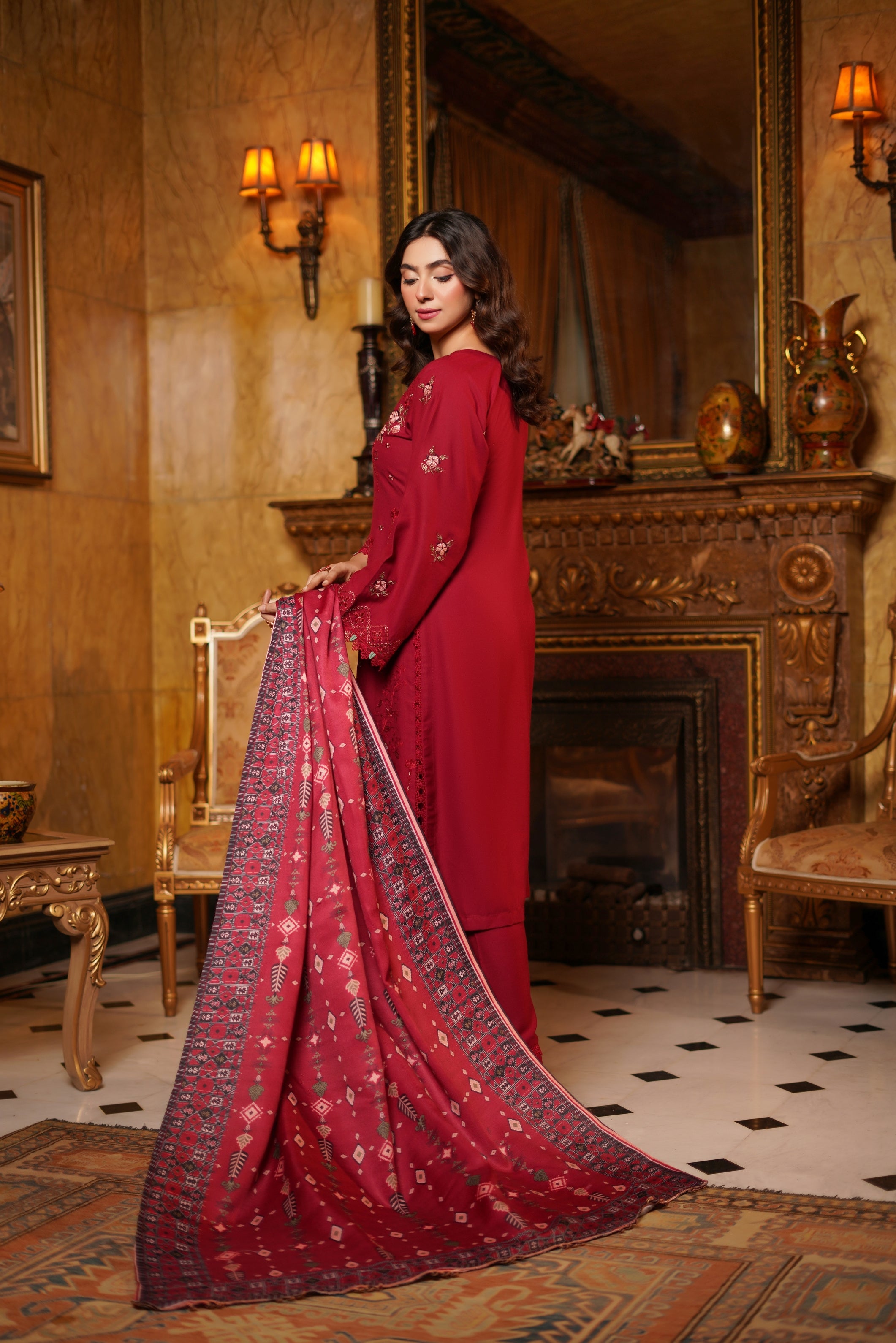 Munira Festive Dhanak 3 Piece Suit MUN674