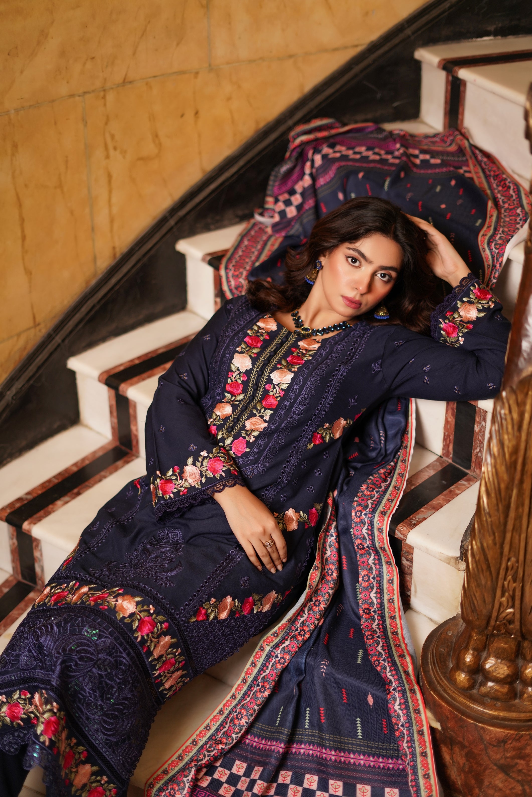 Munira Festive Dhanak 3 Piece Suit MUN675