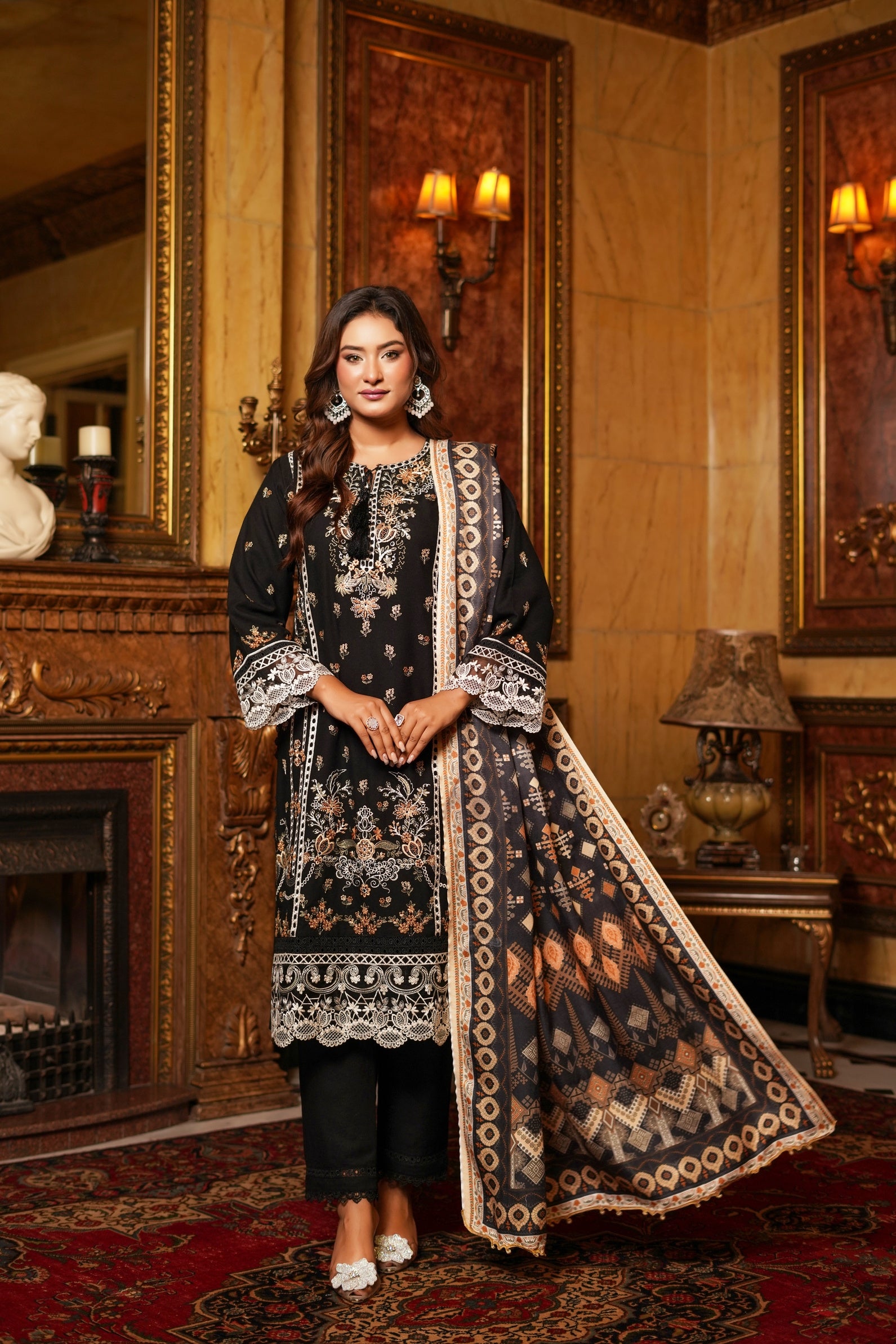 Munira Festive Dhanak 3 Piece Suit MUN676