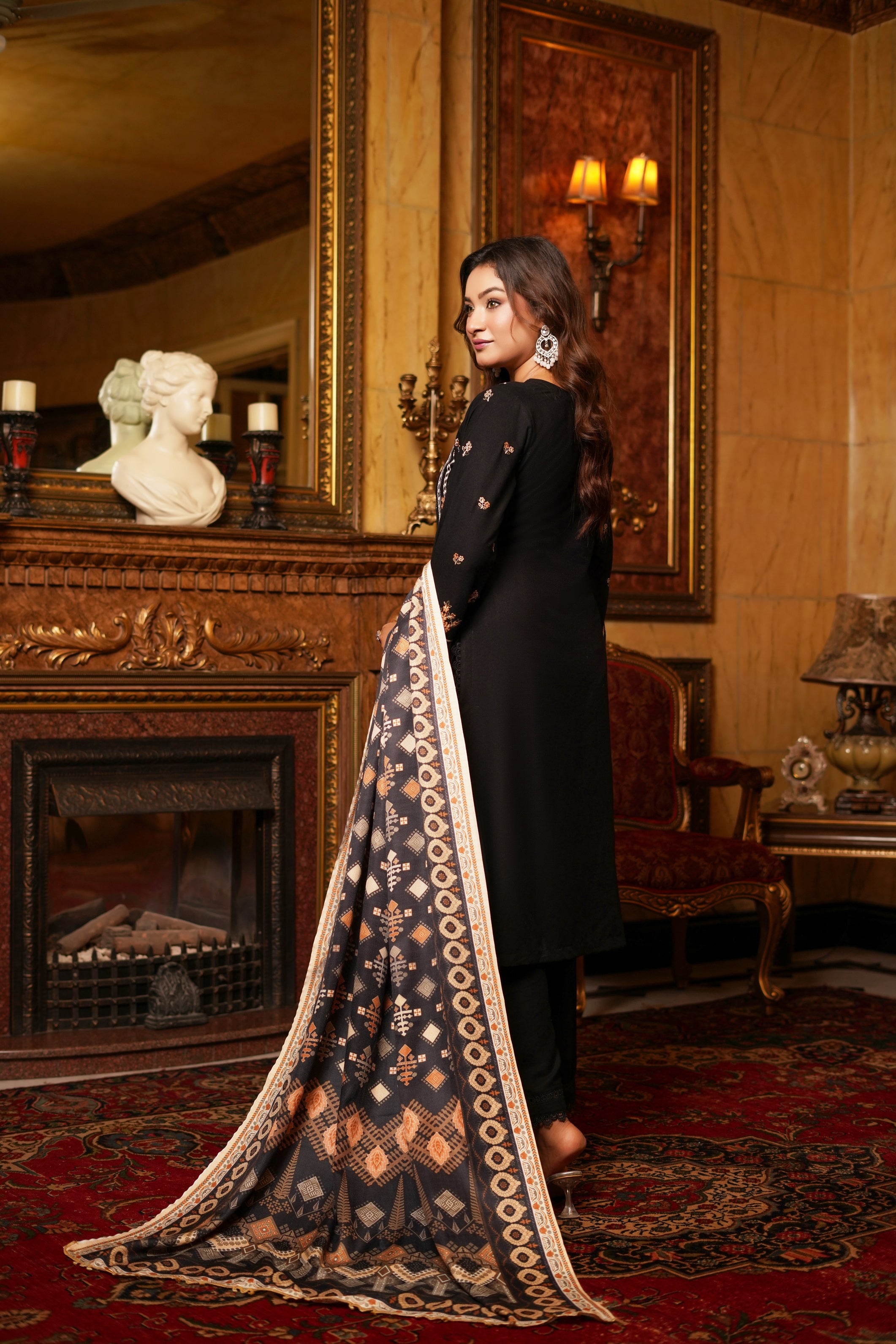 Munira Festive Dhanak 3 Piece Suit MUN676