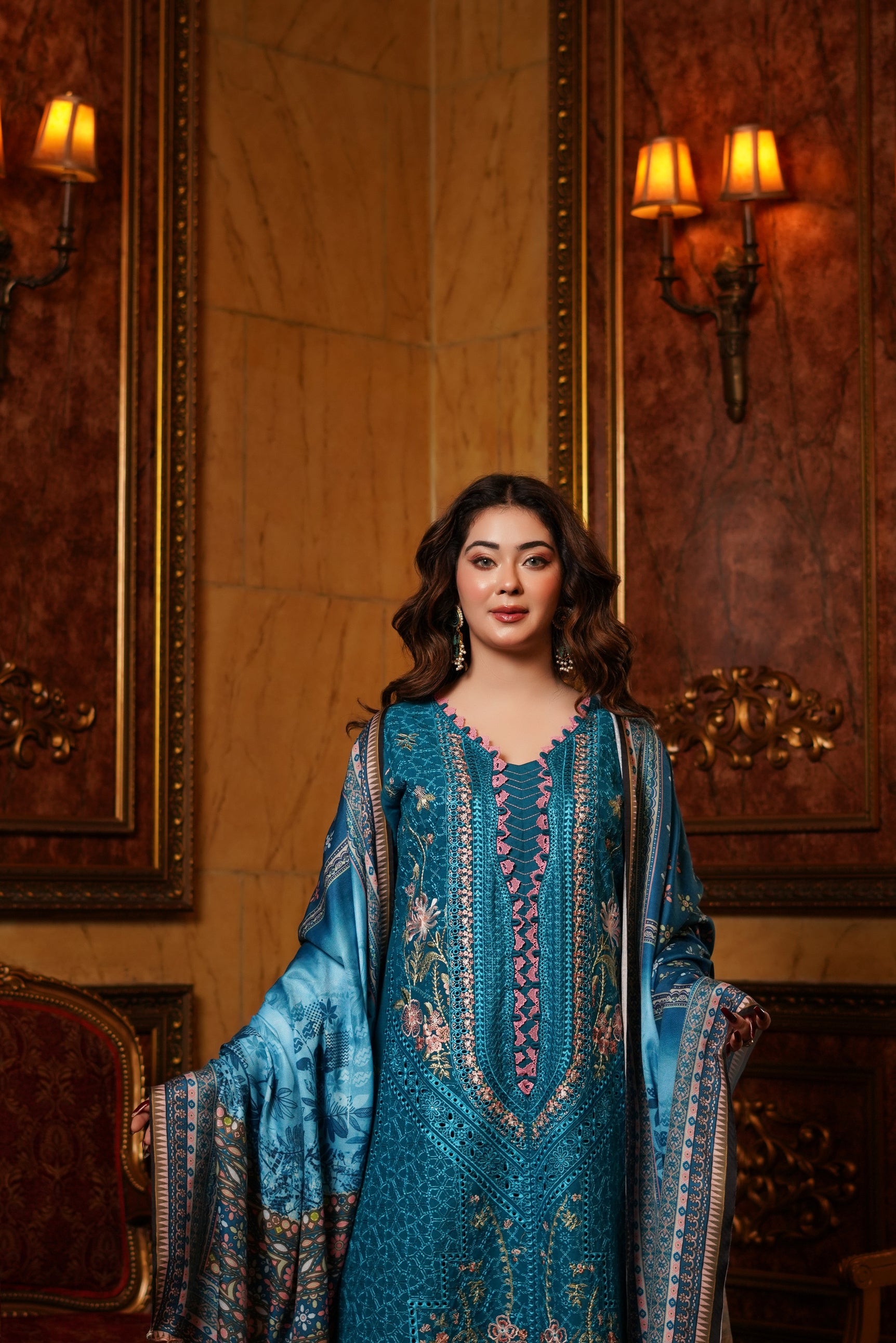 Munira Festive Dhanak 3 Piece Suit MUN680