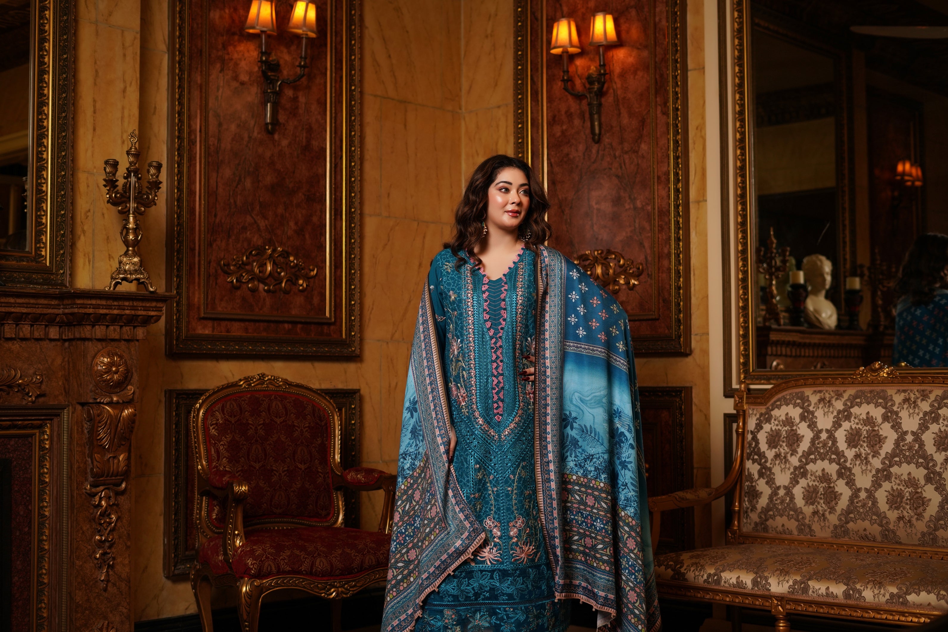 Munira Festive Dhanak 3 Piece Suit MUN680