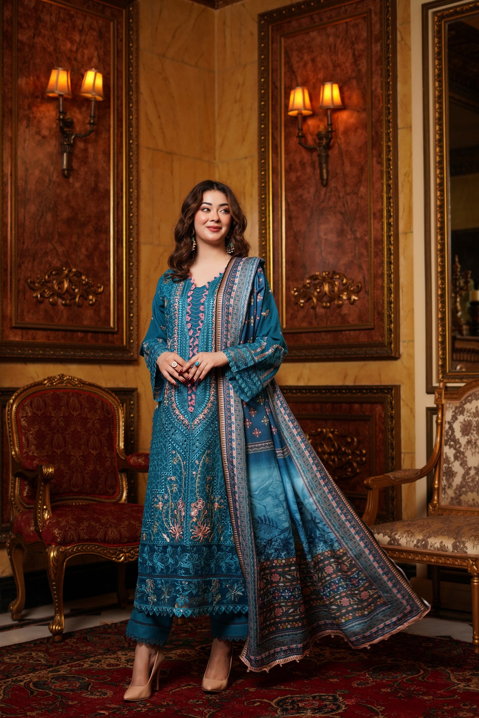 Munira Festive Dhanak 3 Piece Suit MUN680