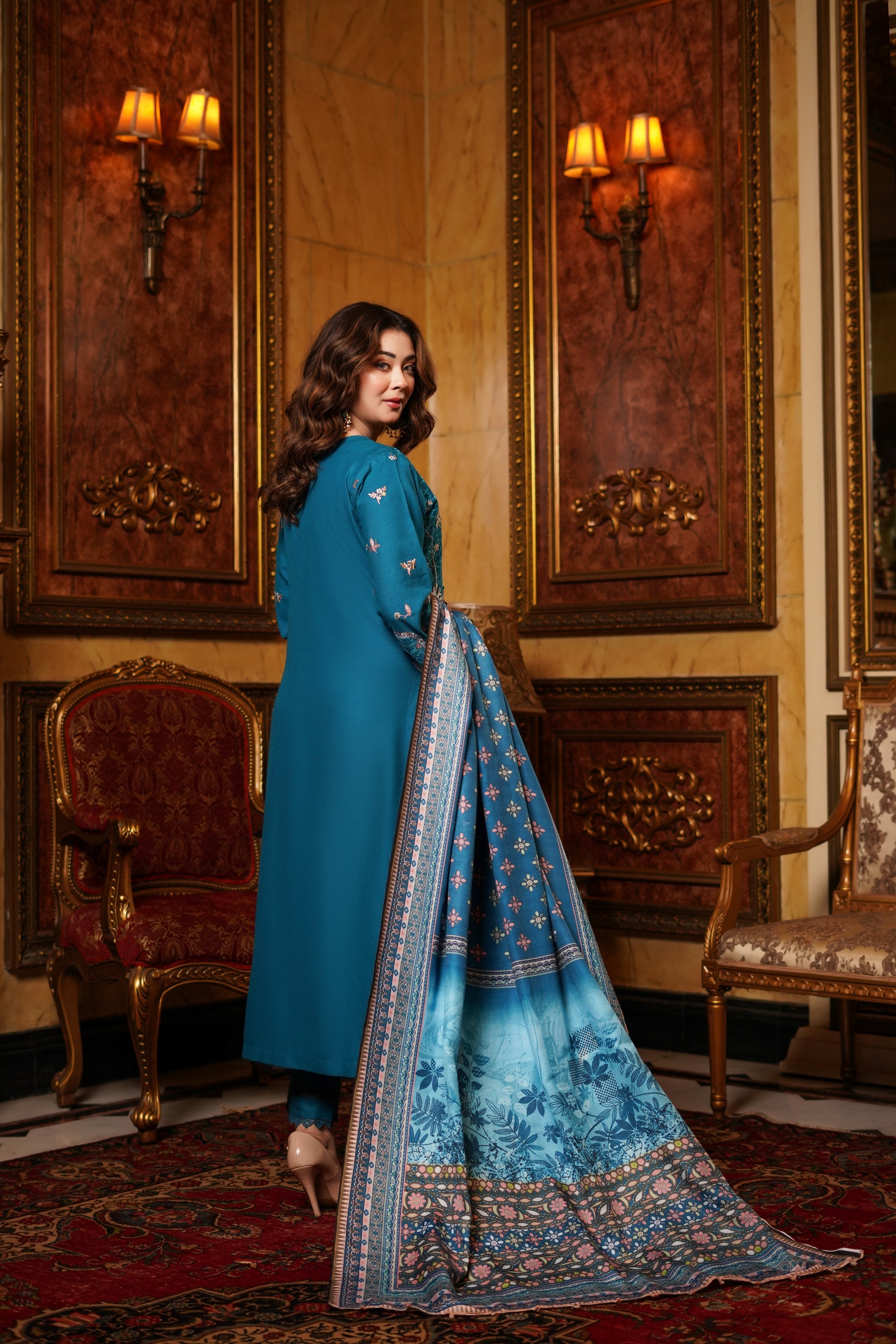 Munira Festive Dhanak 3 Piece Suit MUN680