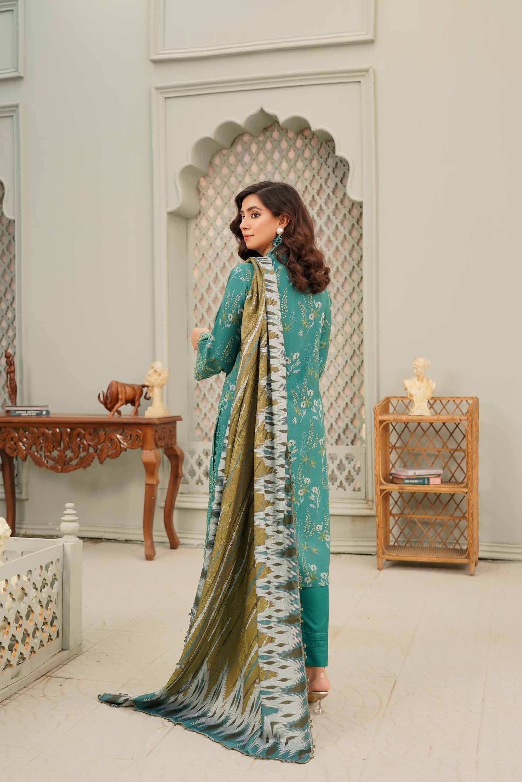 Munira Embroidered Dhanak 3 Piece Suit MUN683
