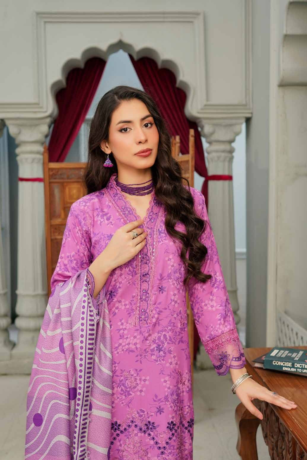 Munira Embroidered Dhanak 3 Piece Suit MUN686