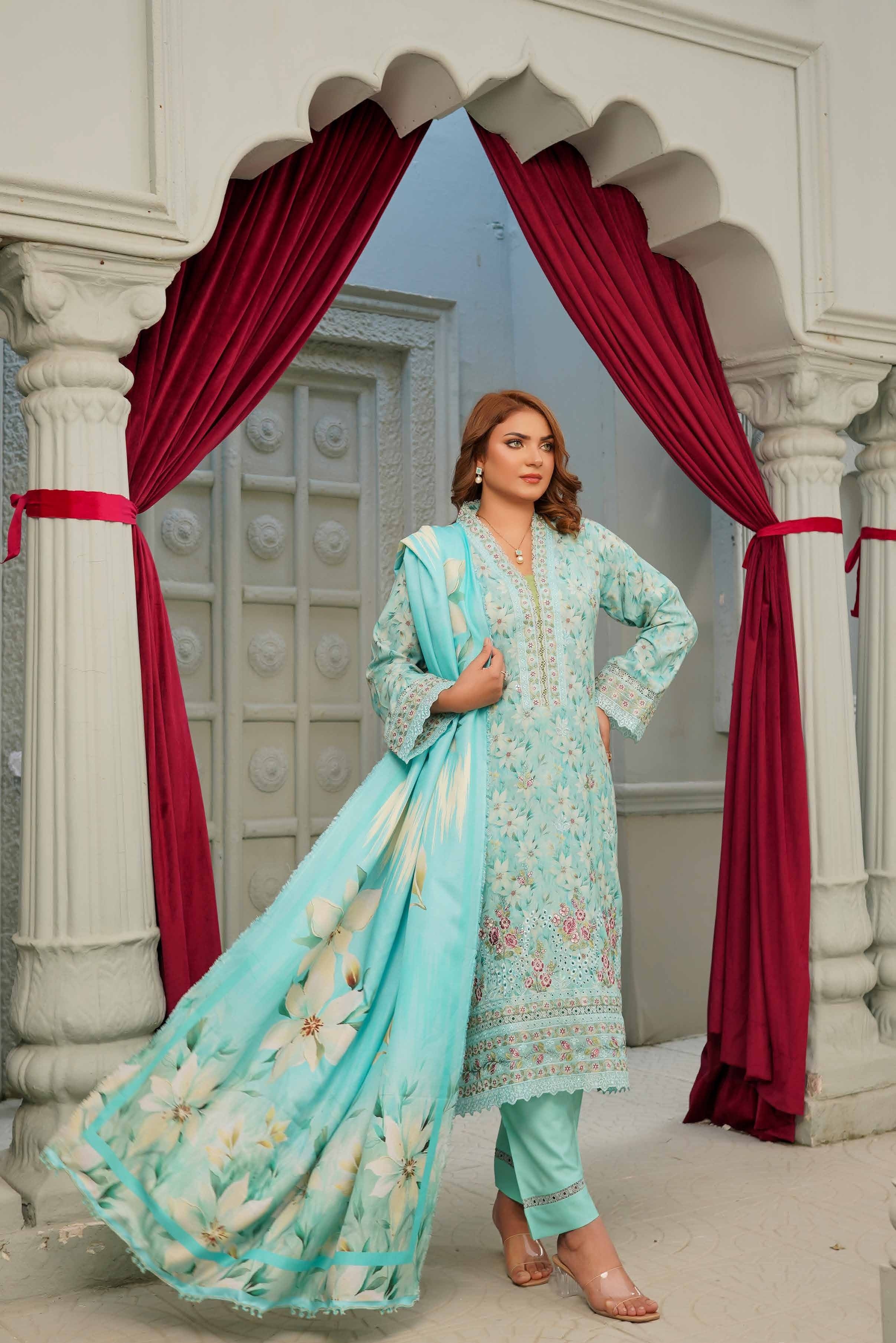 Munira Embroidered Dhanak 3 Piece Suit MUN687