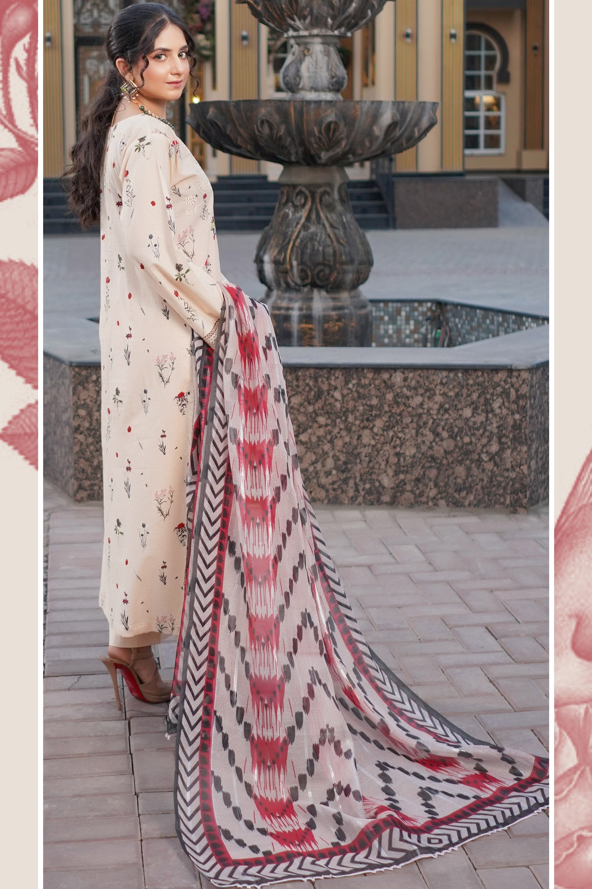 Munira Embroidered Lawn 3 Piece Suit MUN653