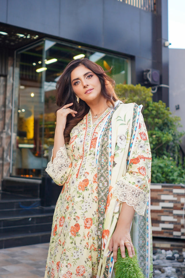 Munira Embroidered Lawn 3 Piece Suit MUN644