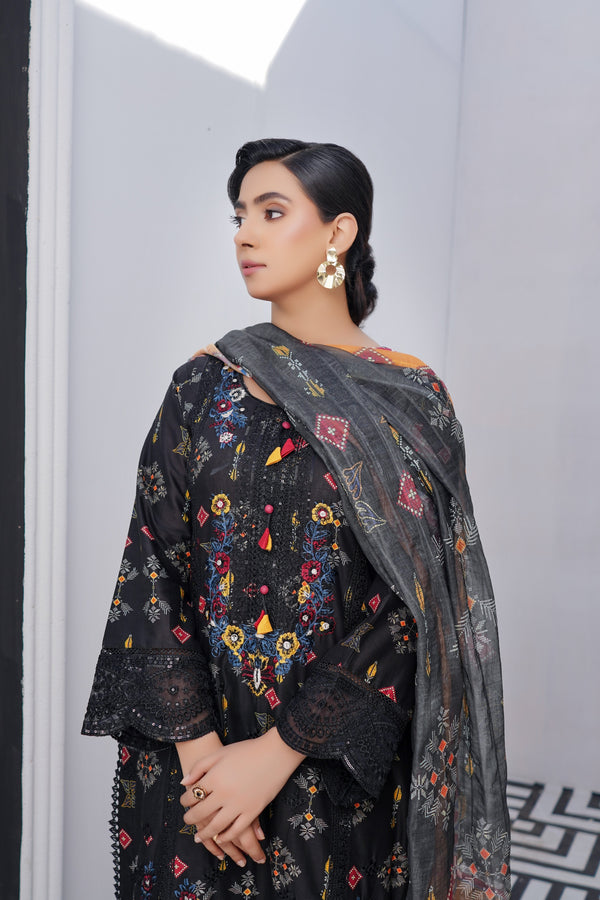 Munira Embroidered Lawn 3 Piece Suit MUN735