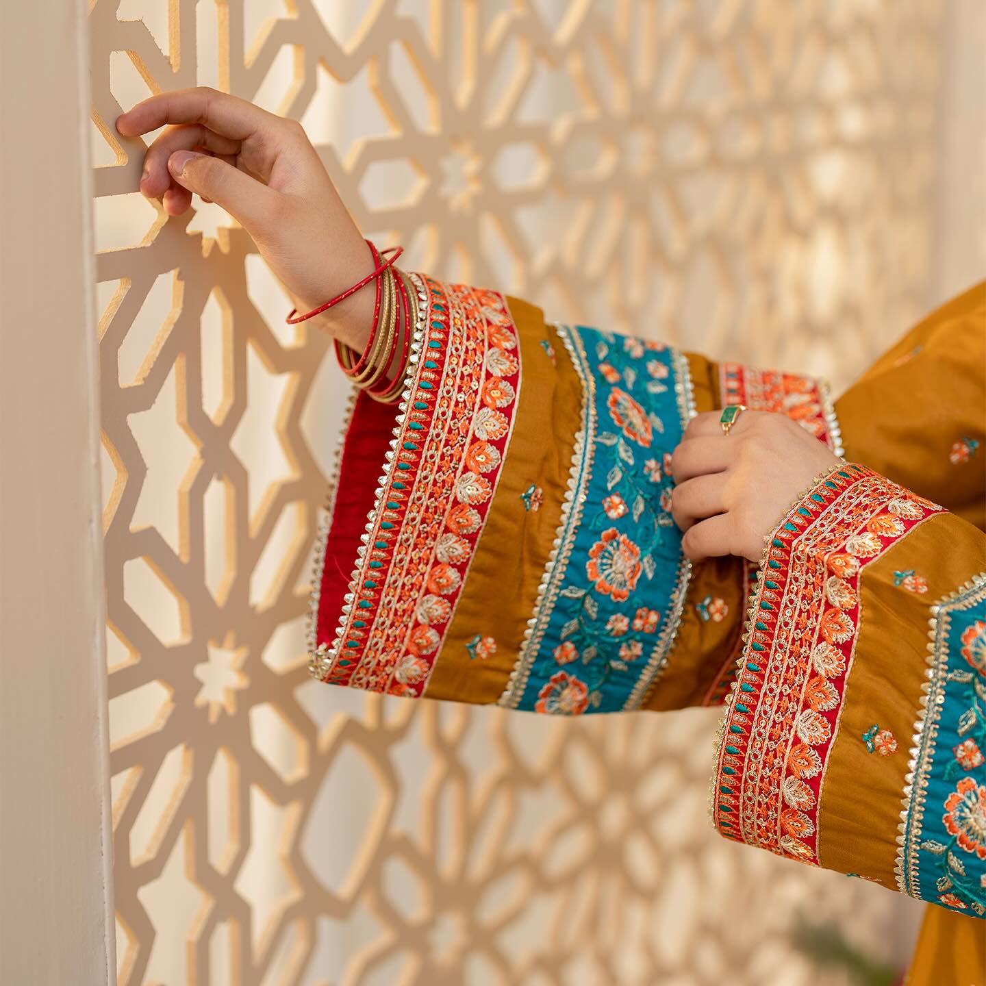 Ziva Embroidered Lawn Girls 3 Piece Suit ZIV05