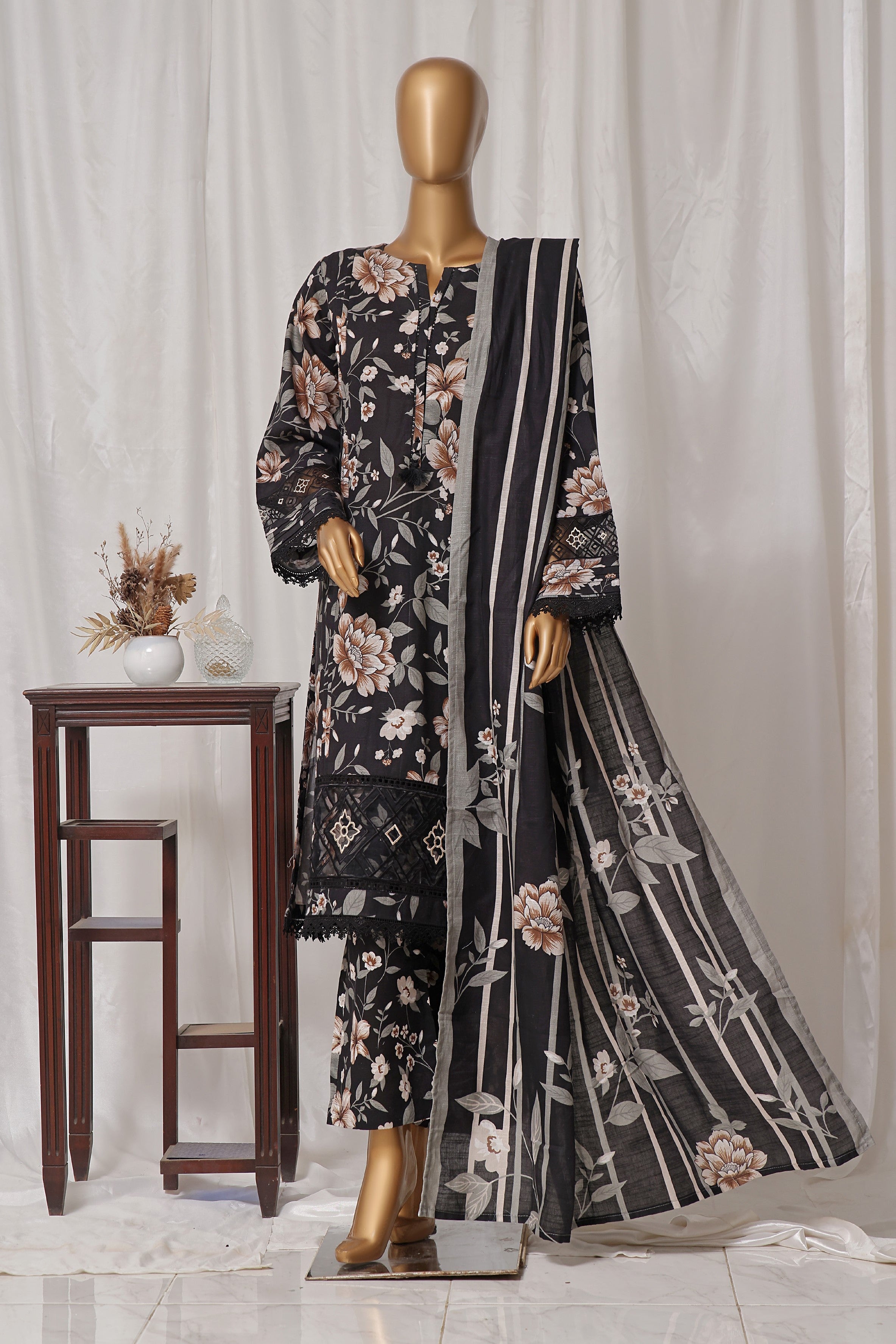 Sada Bahar Embroidered Khaddar 3 Piece Suit SBA147