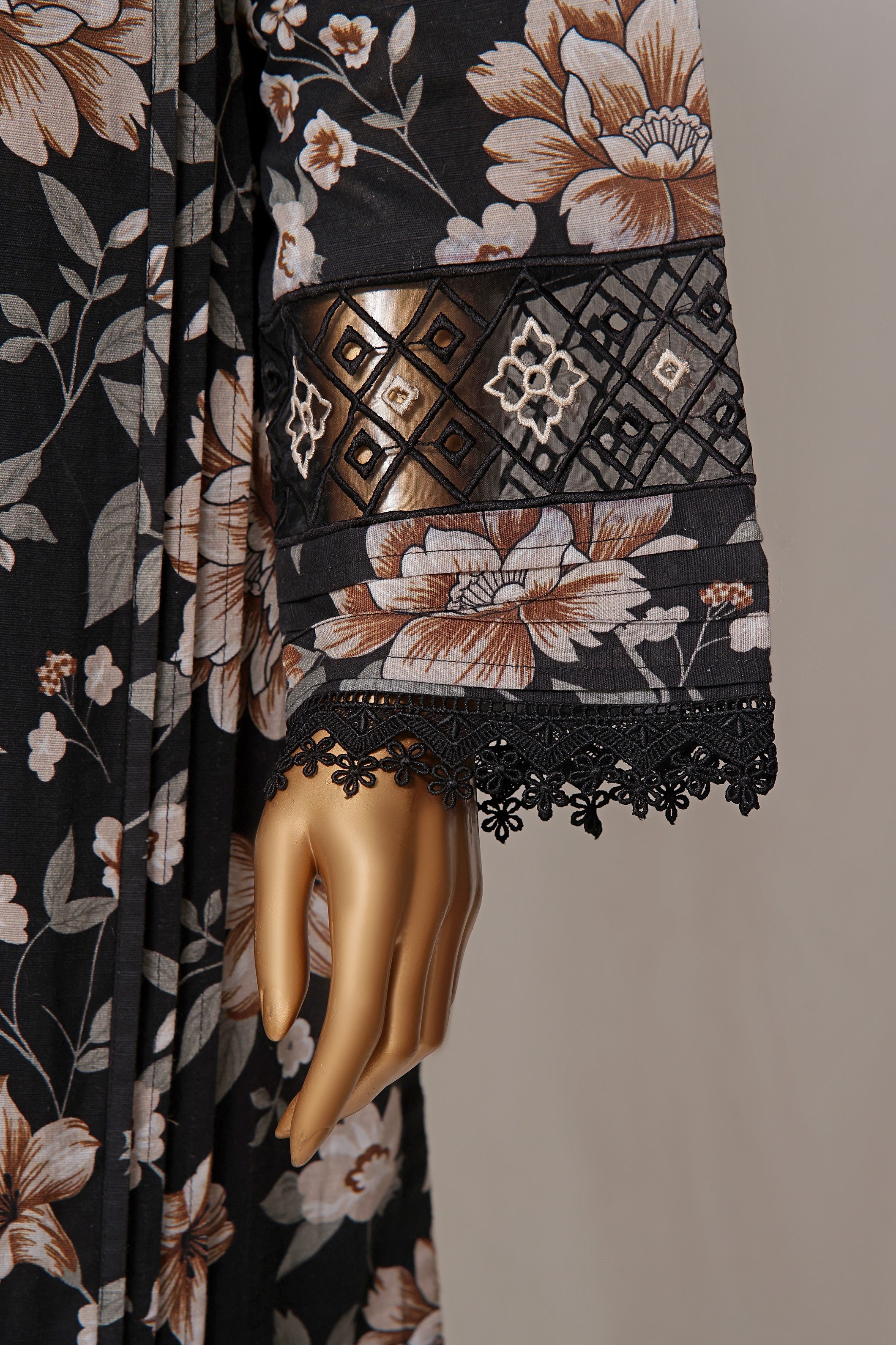 Sada Bahar Embroidered Khaddar 3 Piece Suit SBA147