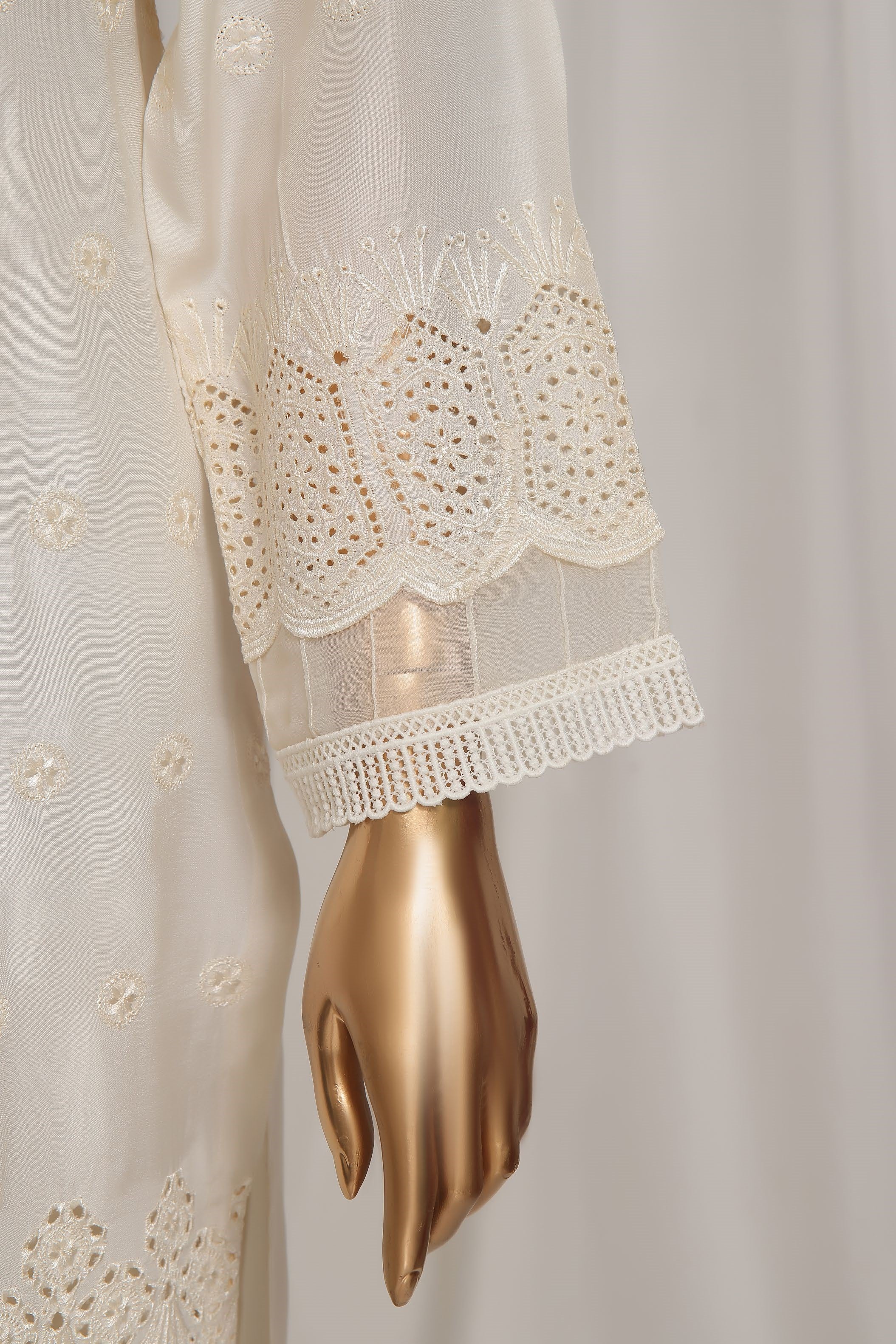 Sada Bahar Chikankari Embroidered Viscose 3 Piece Suit SBA142