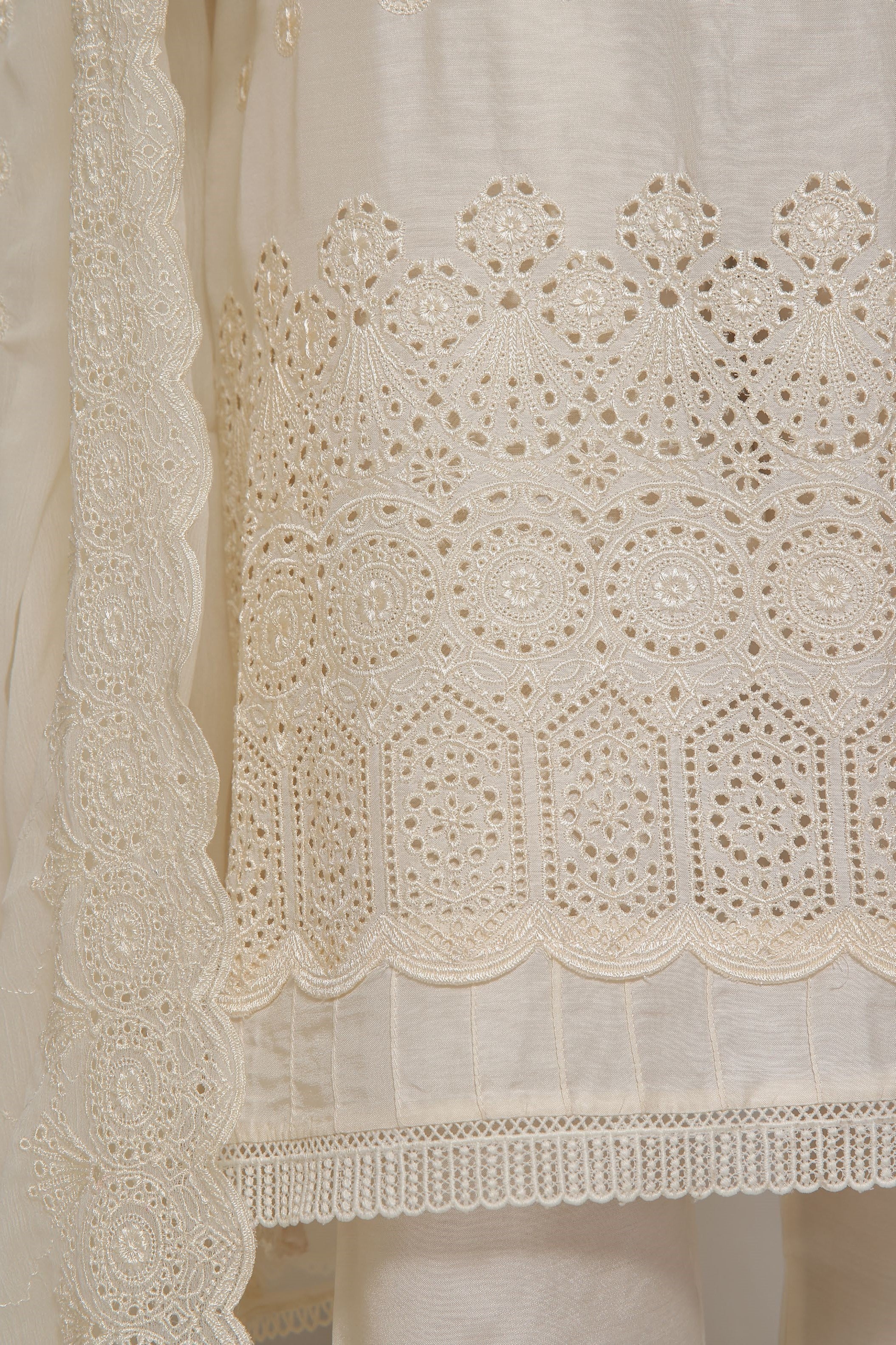 Sada Bahar Chikankari Embroidered Viscose 3 Piece Suit SBA142