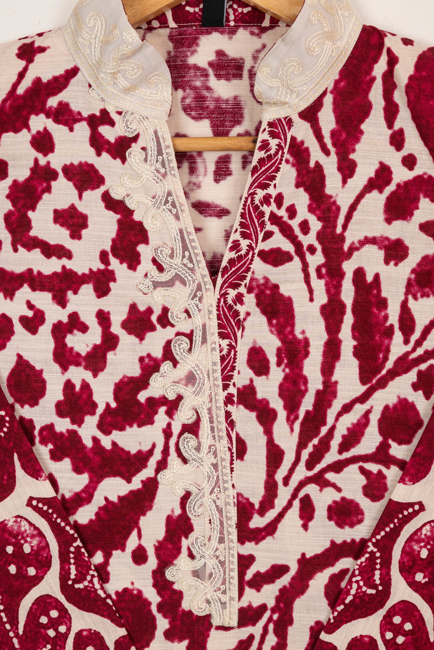 Sana Safinaz Mahay 18A Khaddar 3 Piece Suit SAN314