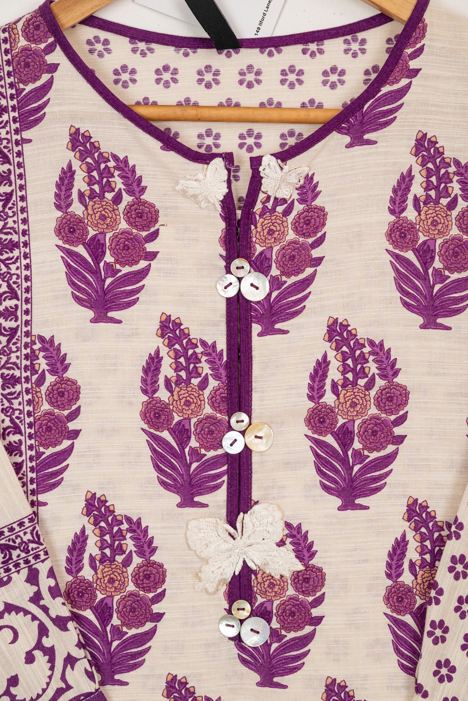 Sana Safinaz Mahay 9A Khaddar 3 Piece Shalwar Kameez SAN305