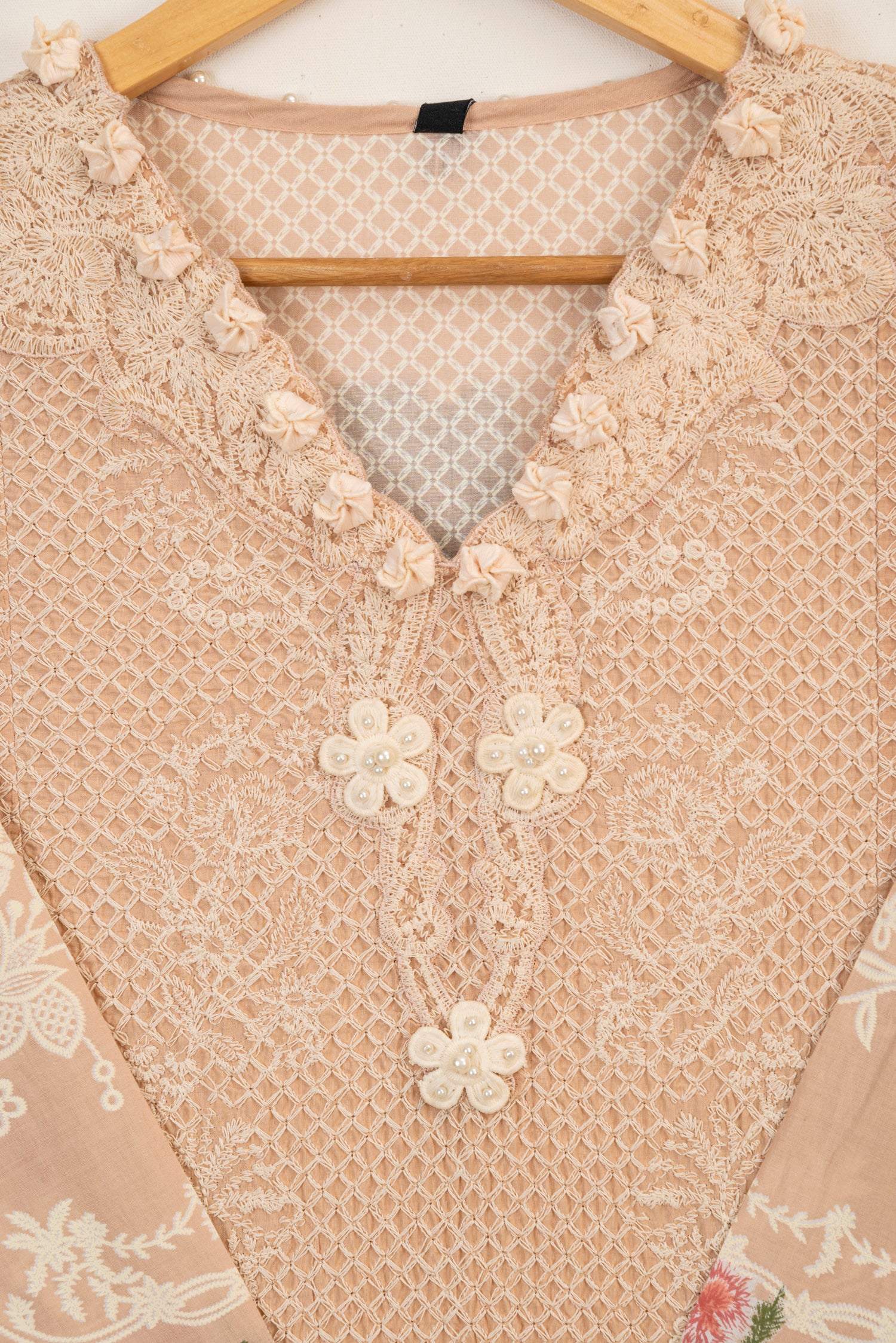 Sana Safinaz Muzlin 12A Embroidered Lawn 3 Piece Suit SAN341