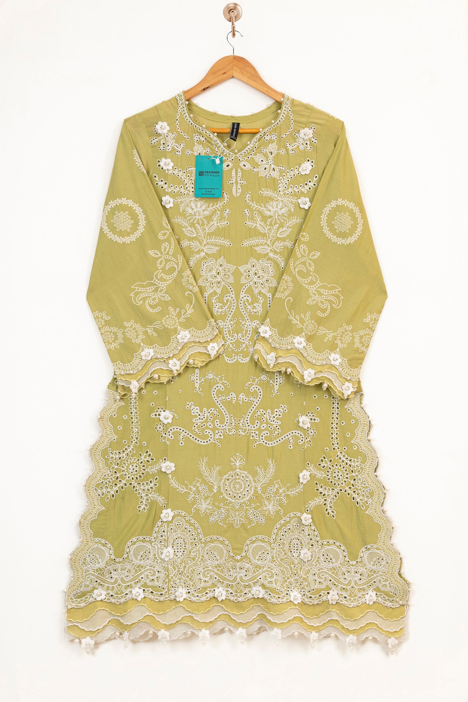 Sana Safinaz Muzlin 15A Embroidered Lawn 3 Piece Suit SAN342