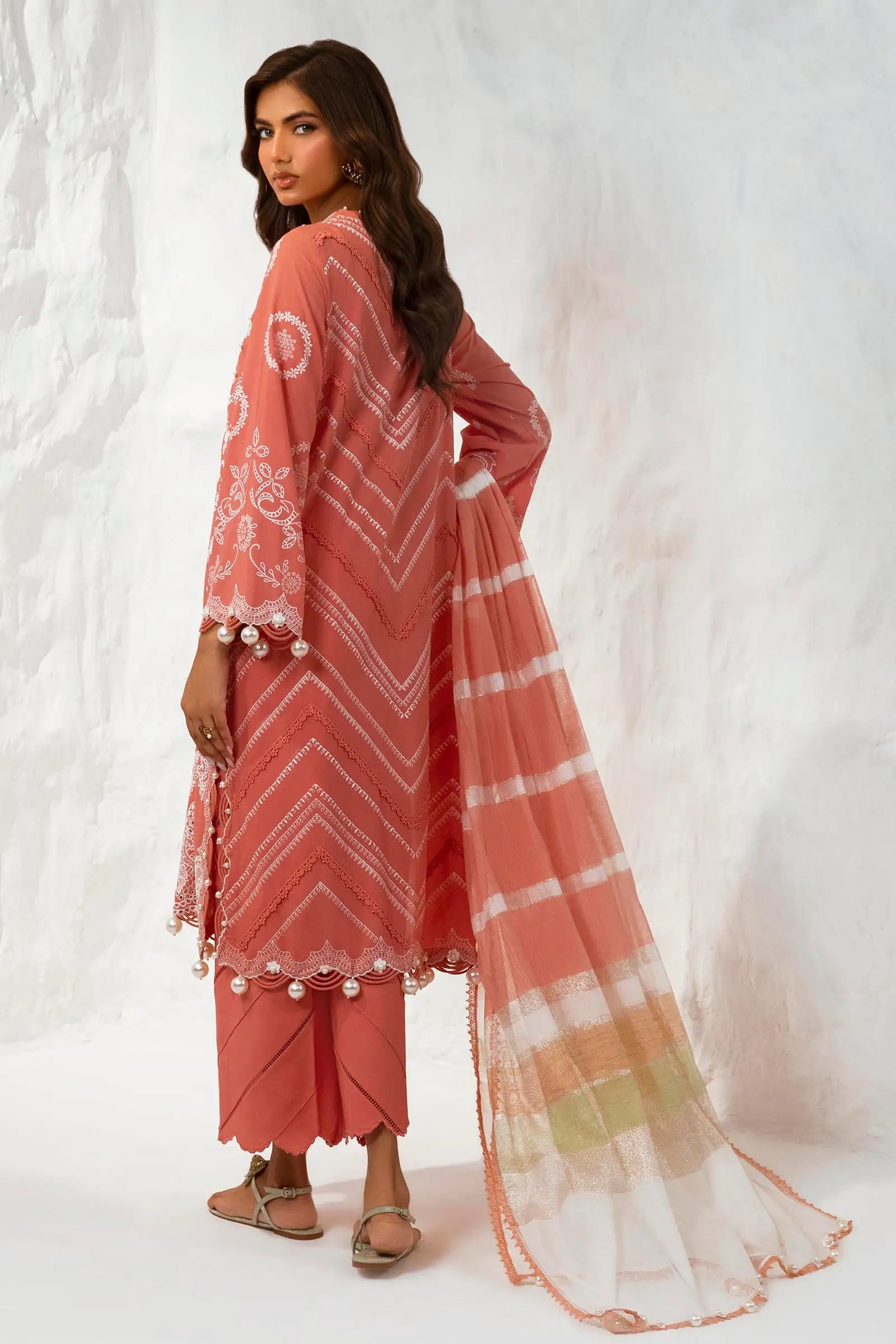 Sana Safinaz Muzlin 15B Embroidered Lawn 3 Piece Suit SAN343