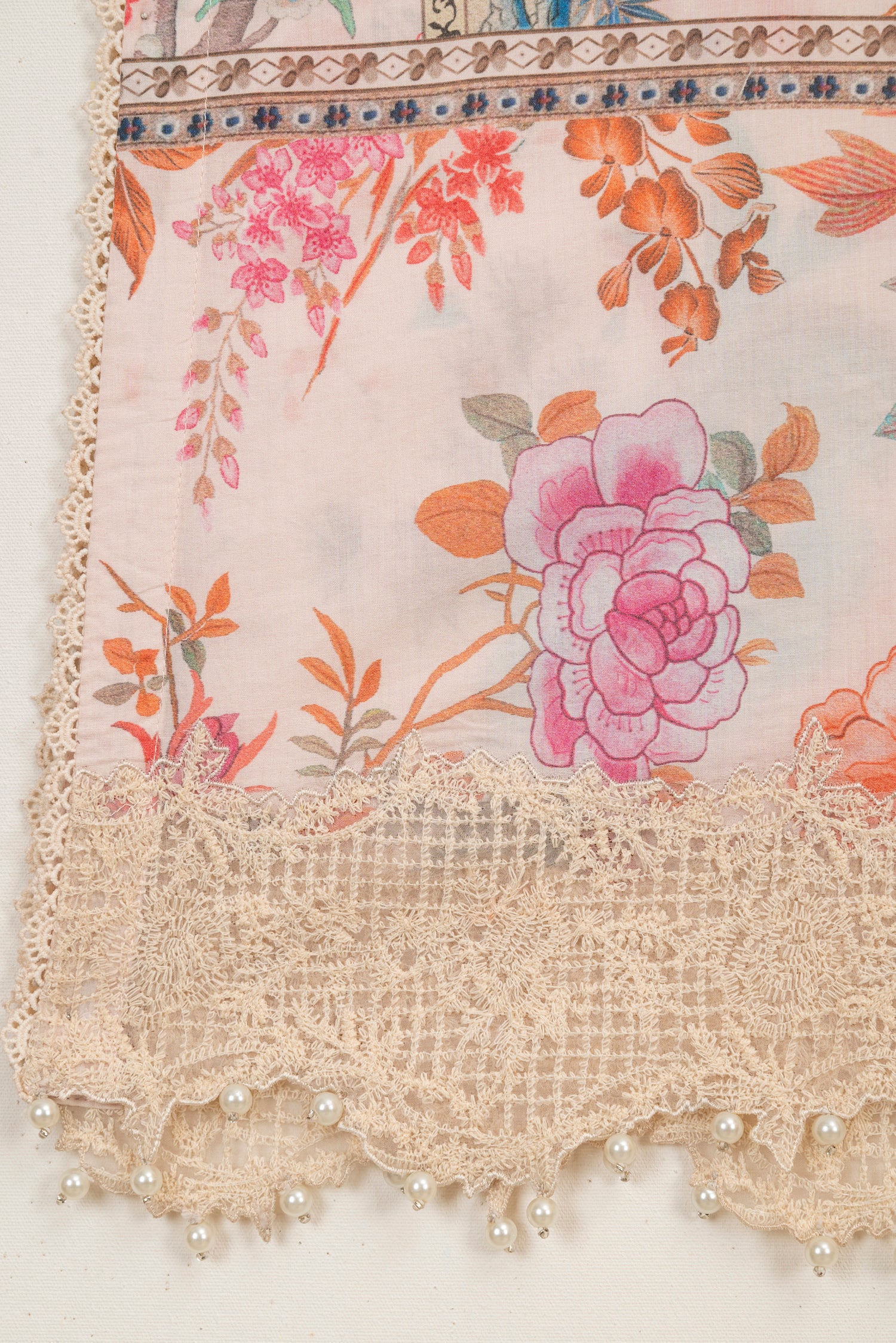 Sana Safinaz Muzlin 1A Embroidered Lawn 3 Piece Suit SAN336