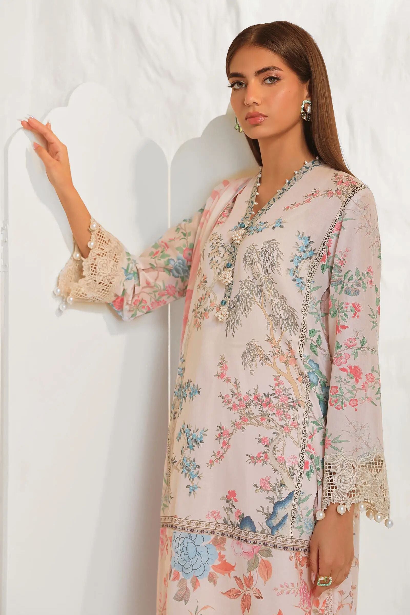 Sana Safinaz Muzlin 1A Embroidered Lawn 3 Piece Suit SAN336