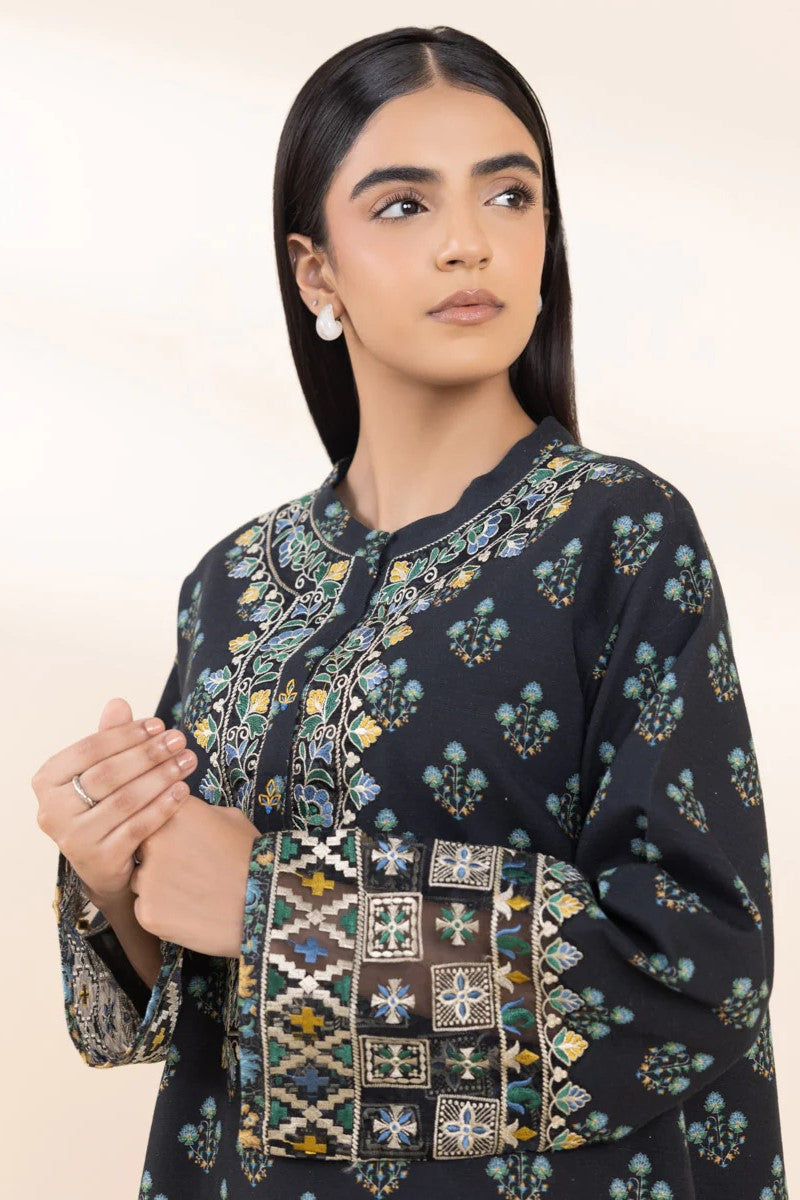 Sapphire Farshi Shalwar 2 Piece Suit SAP218