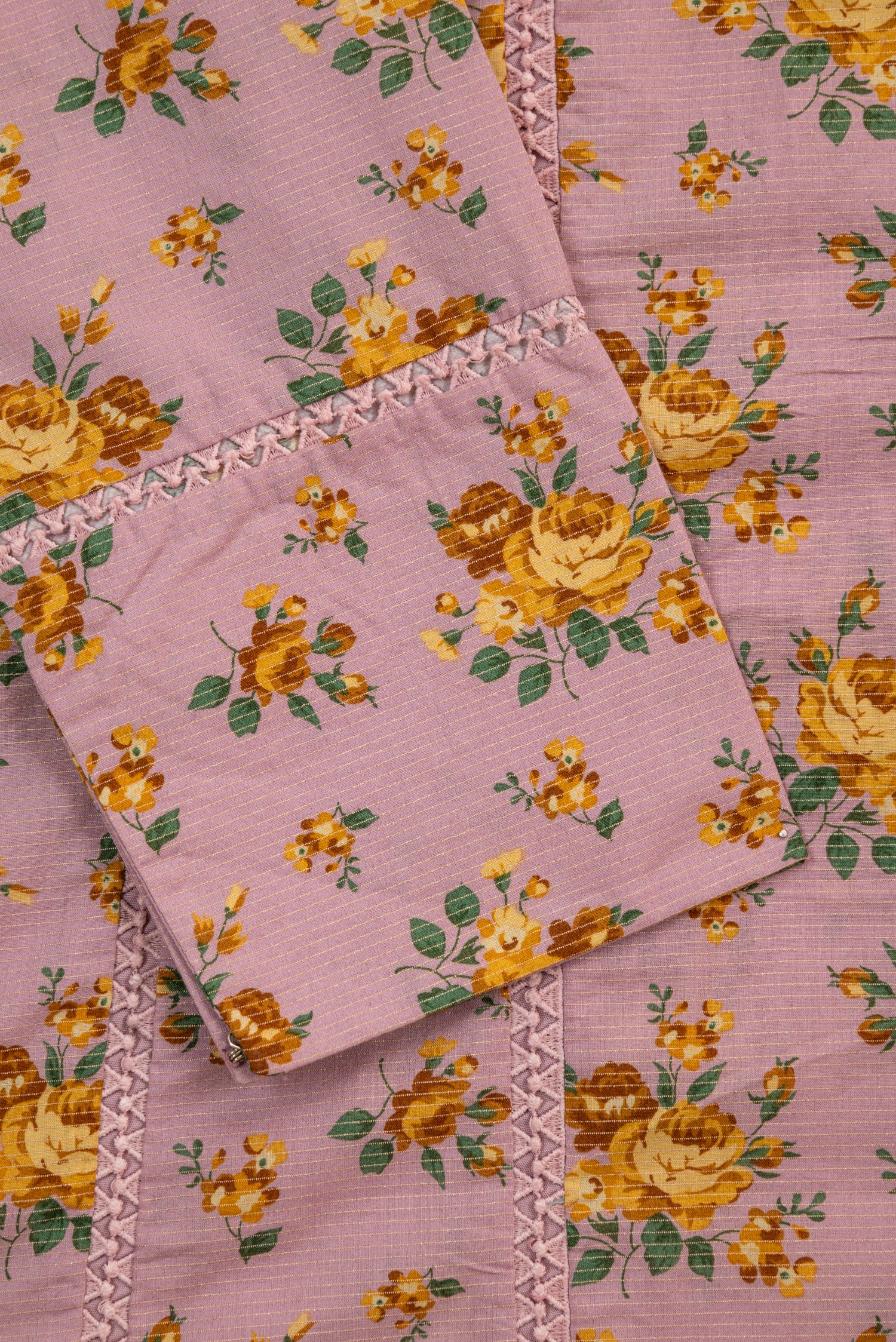 Sapphire Zari Lawn 3 Piece Suit SAP204