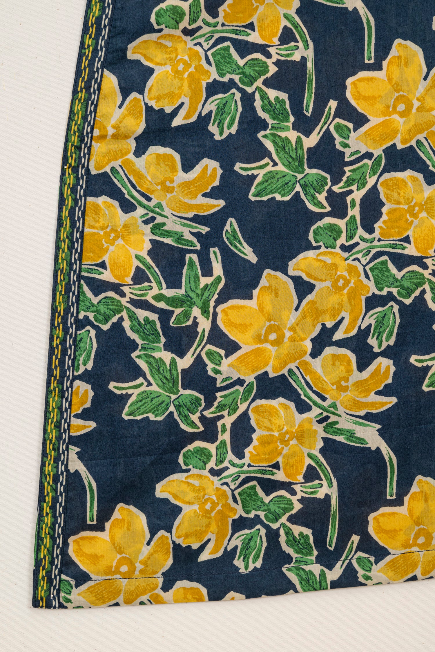 Sapphire Lawn 3 Piece Suit SAP198