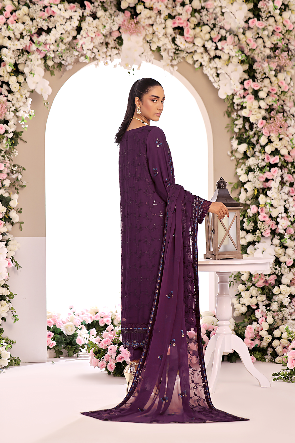 Wardah Uzair Embellished Chiffon Sheen Wedding Wear WAR39